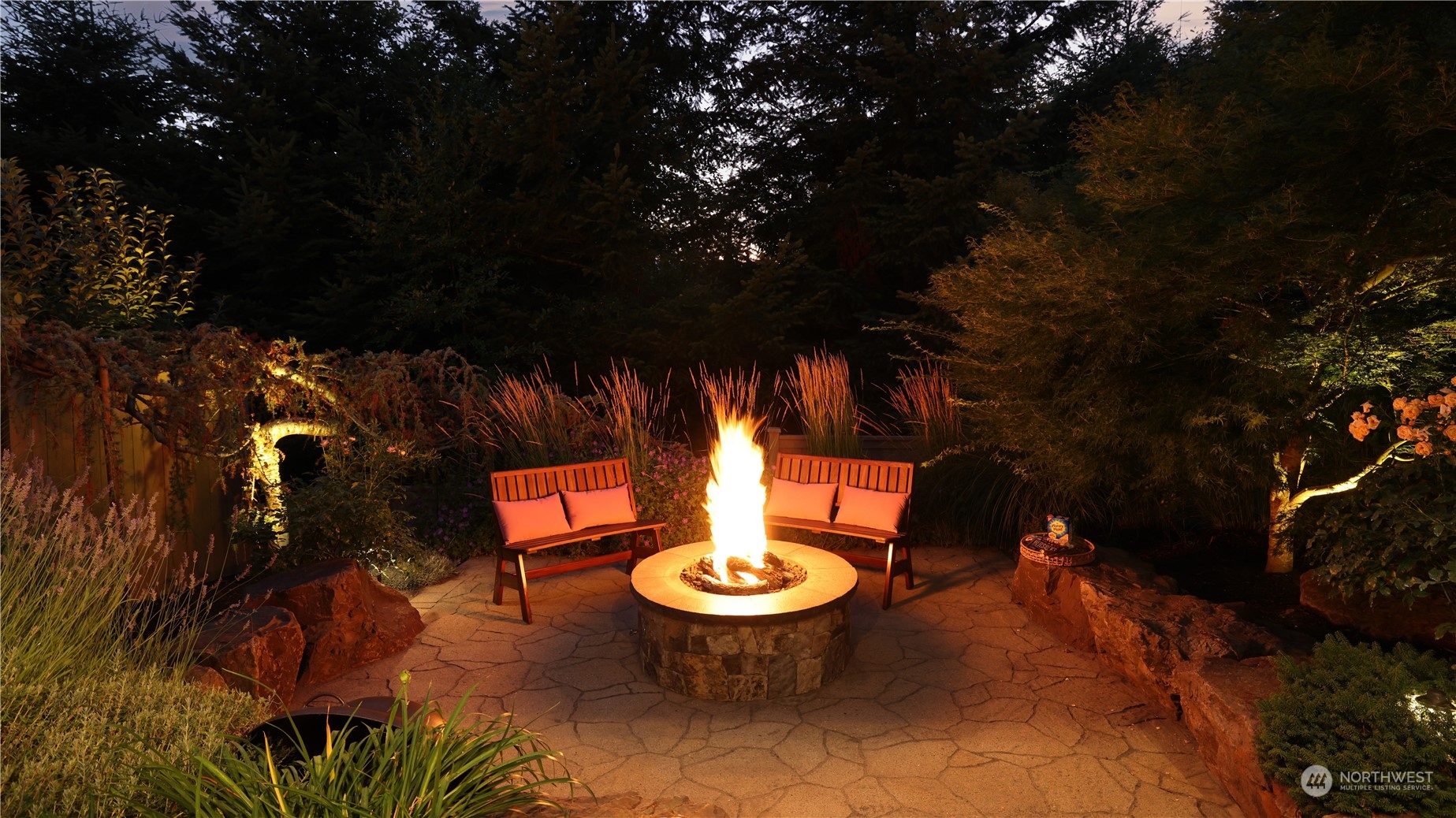 9325 Satterlee Avenue SE