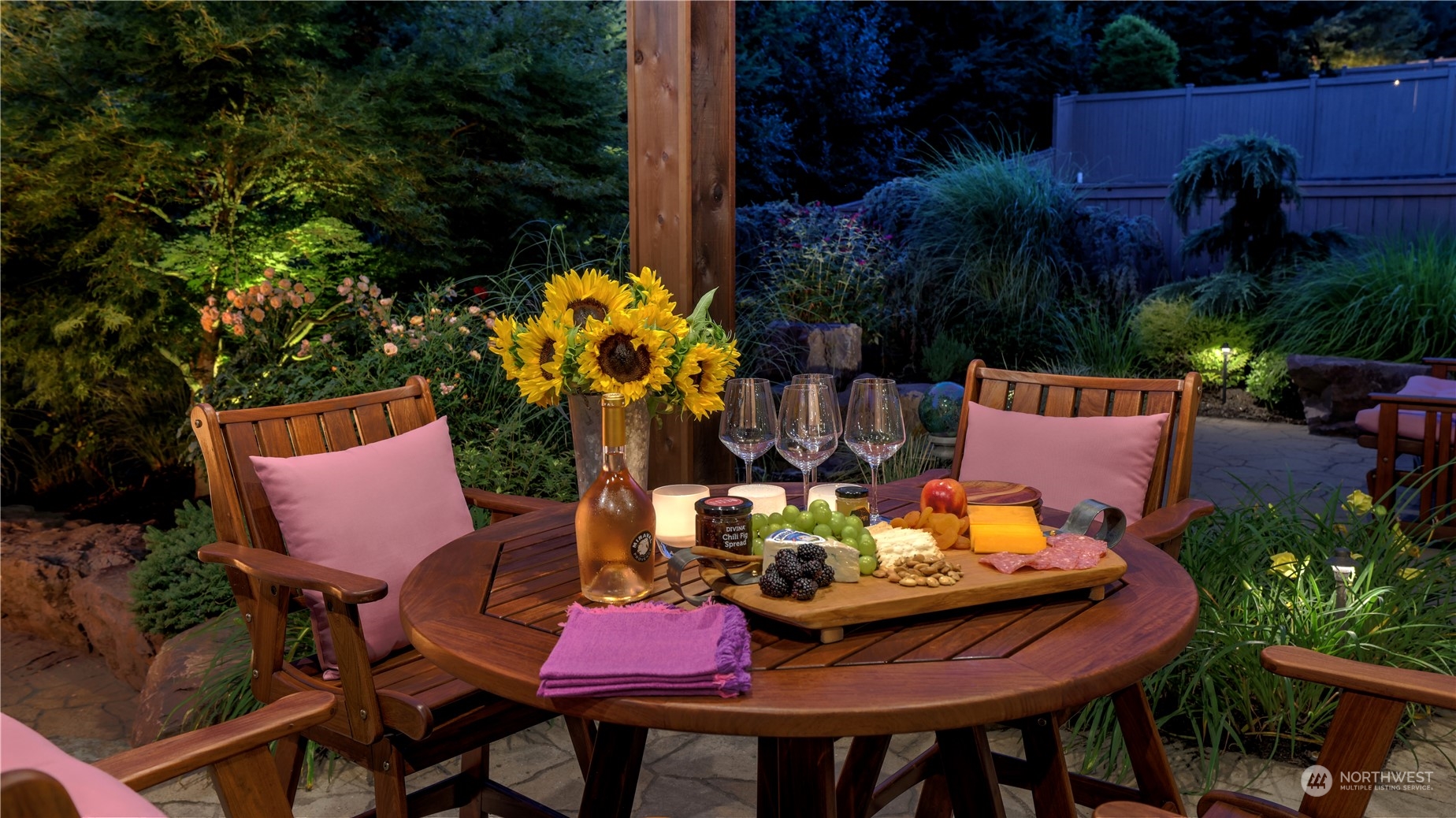 9325 Satterlee Avenue SE