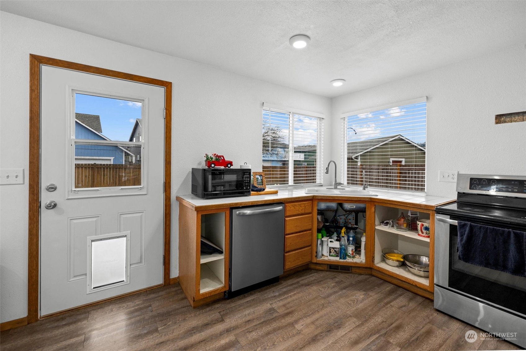 16146 Follis Court SE