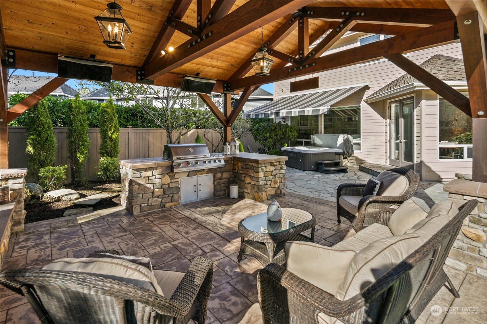 6517 Fairway Avenue SE