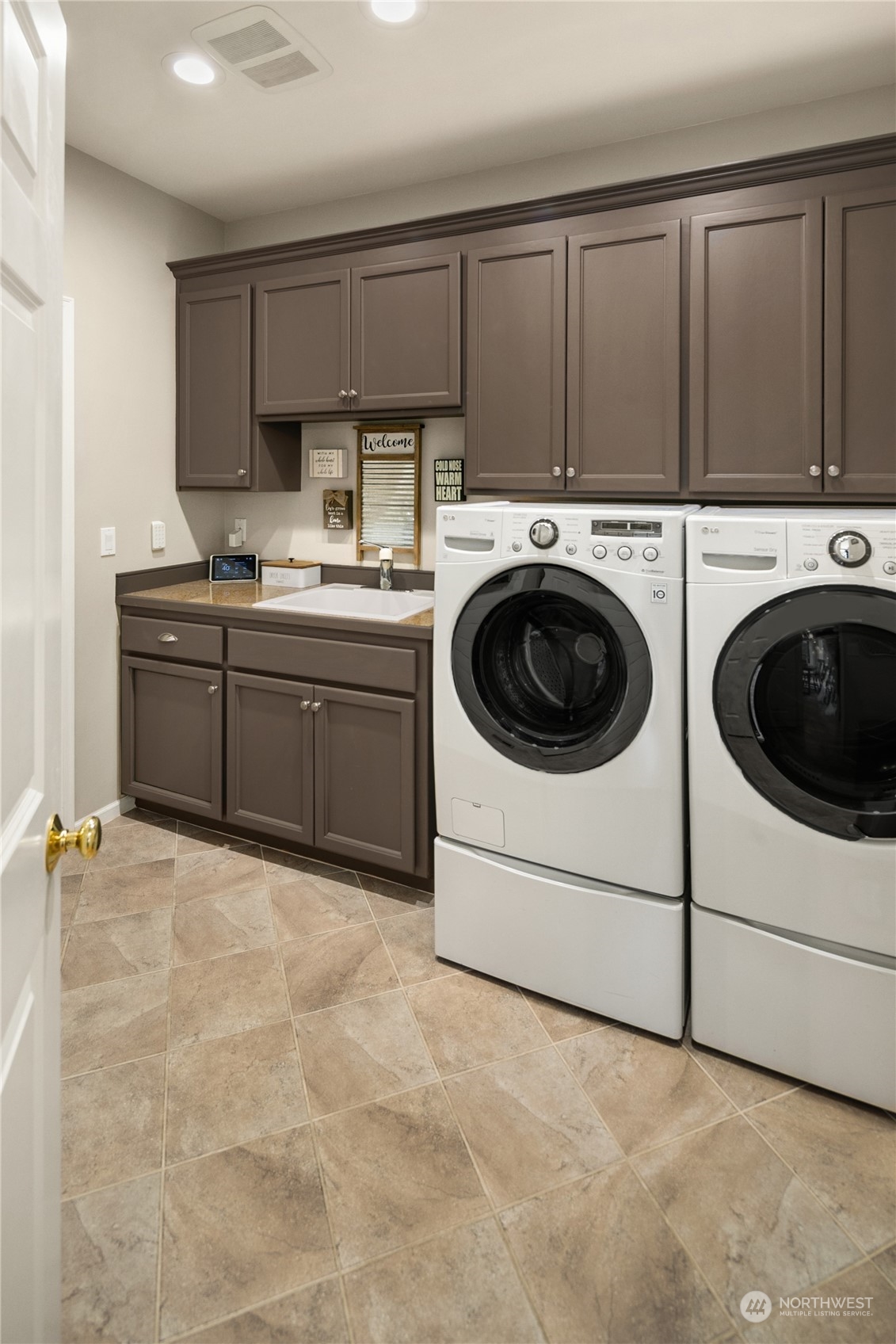 6517 Fairway Avenue SE