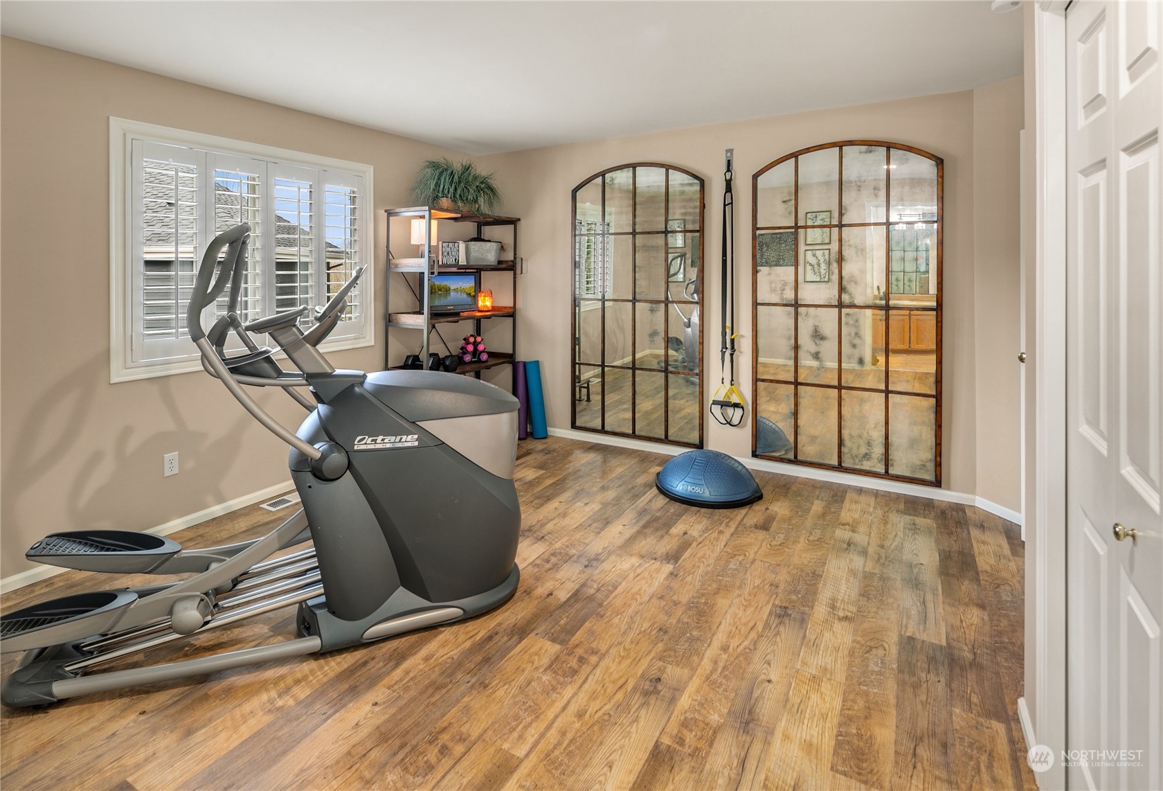 6517 Fairway Avenue SE