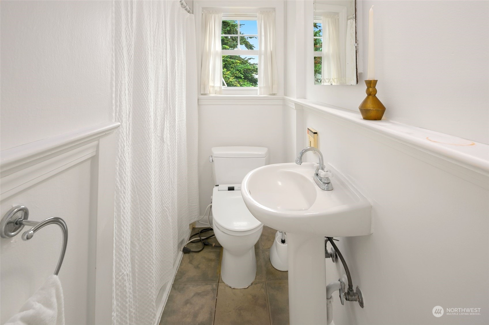 10223 California Avenue SW