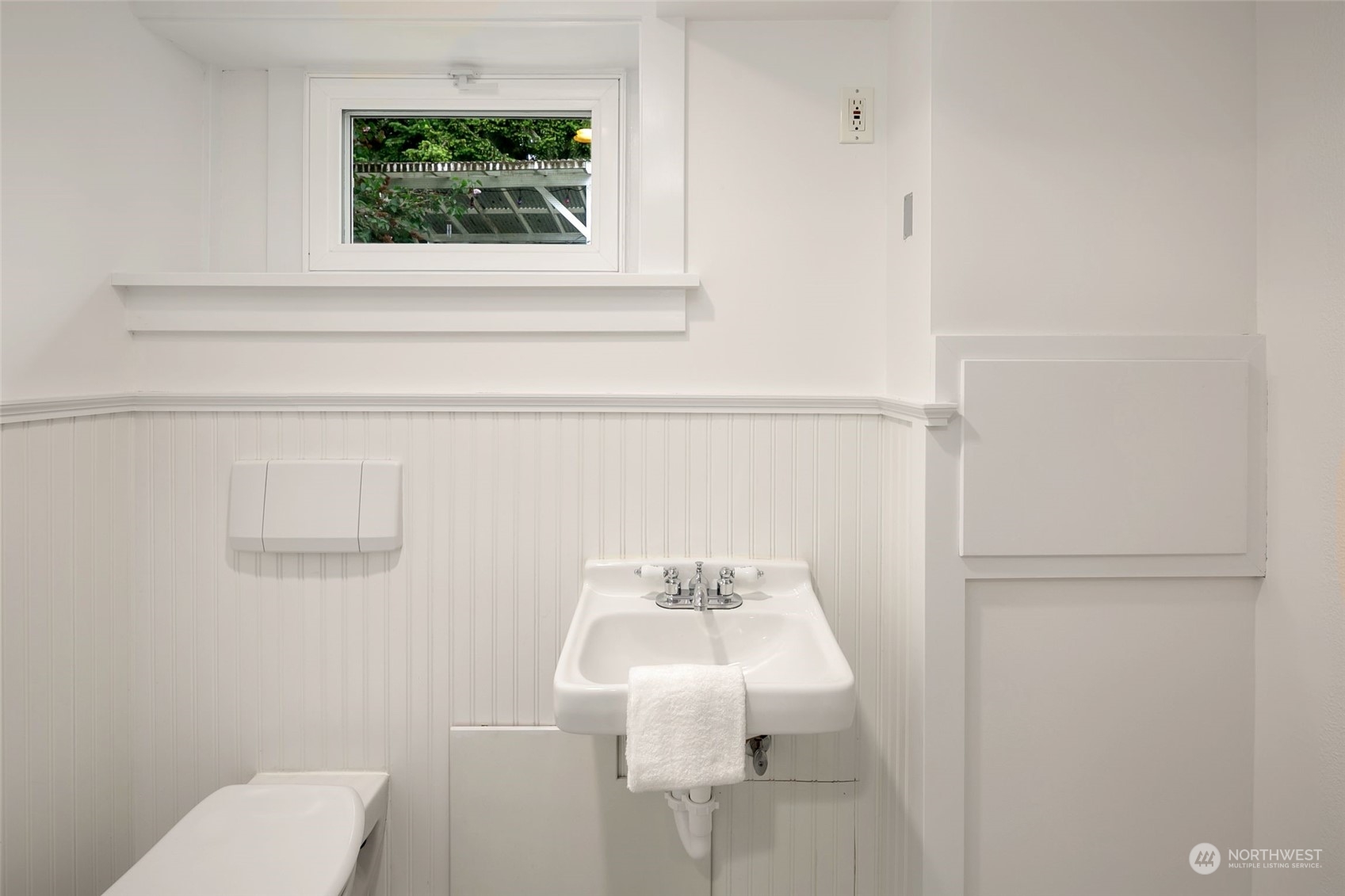 10223 California Avenue SW