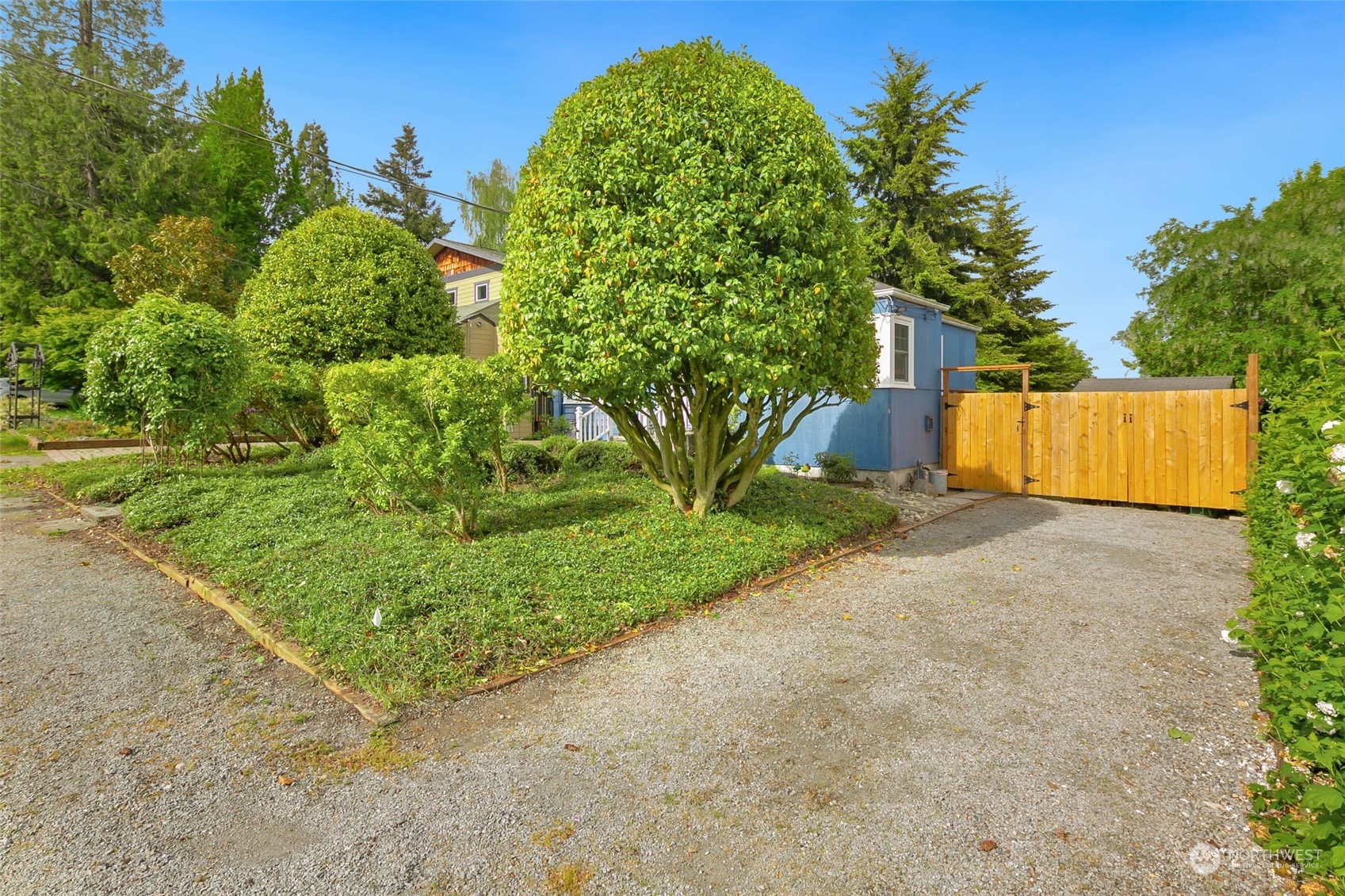 10223 California Avenue SW