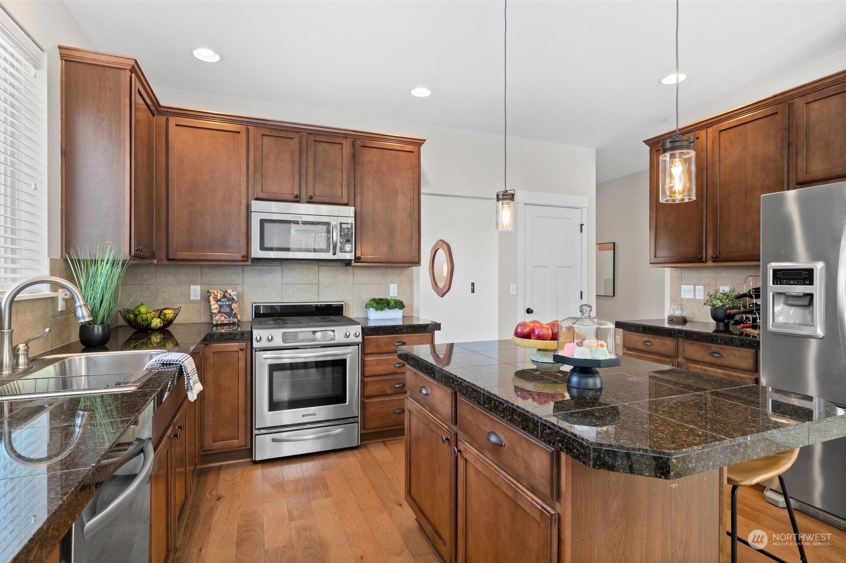 9403 Hebner Avenue SE