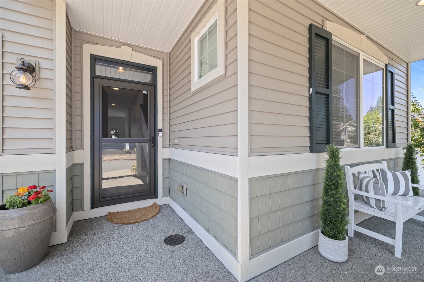 9403 Hebner Avenue SE