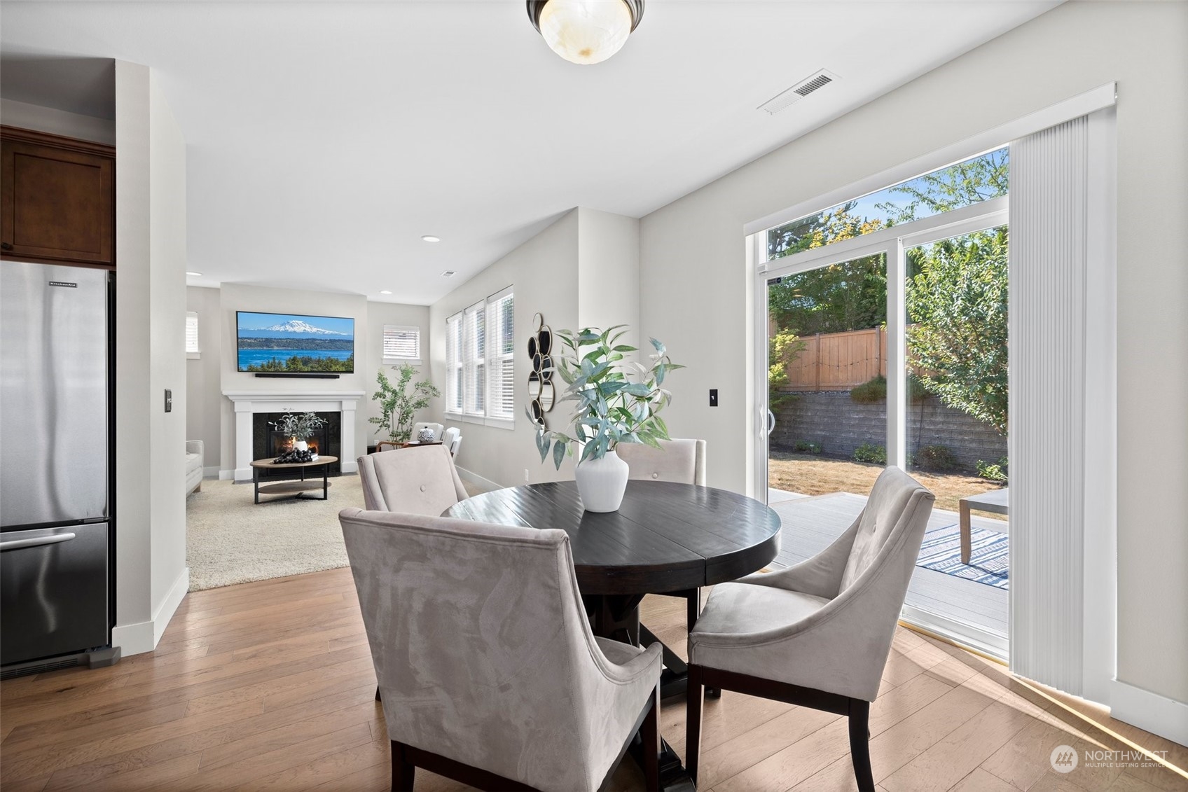 9403 Hebner Avenue SE