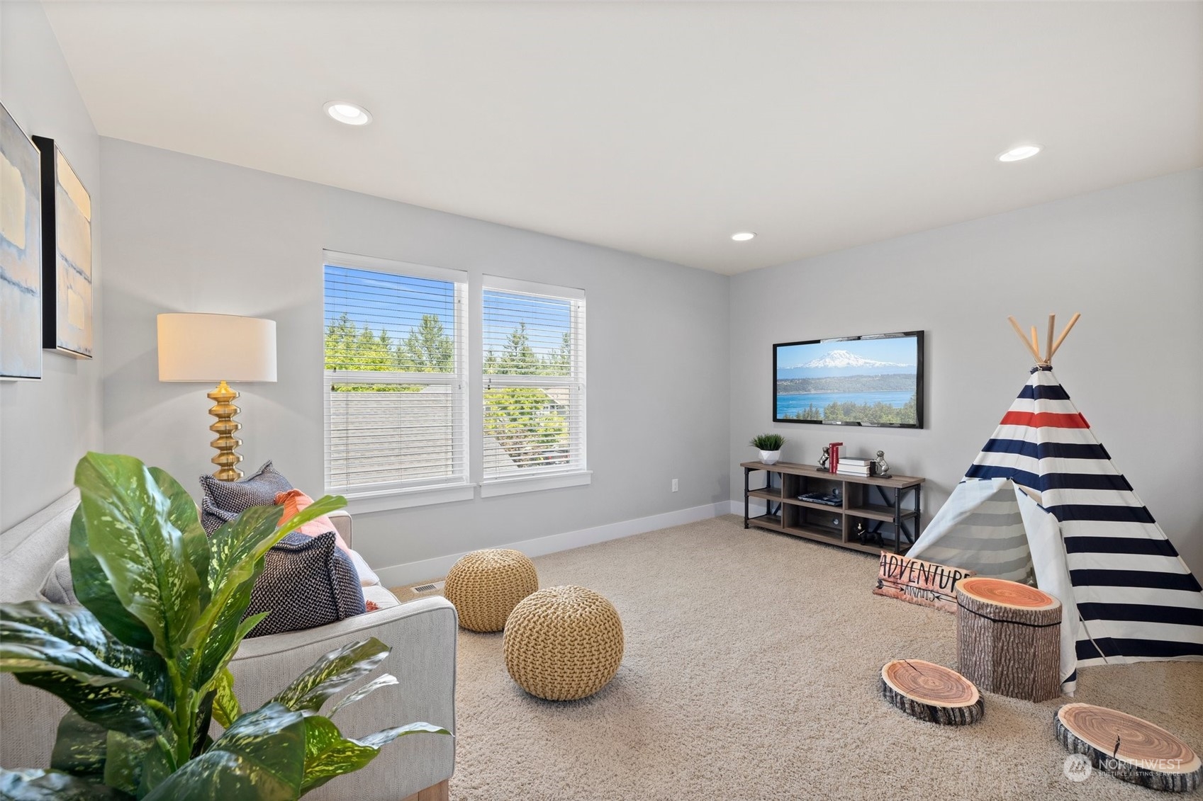 9403 Hebner Avenue SE