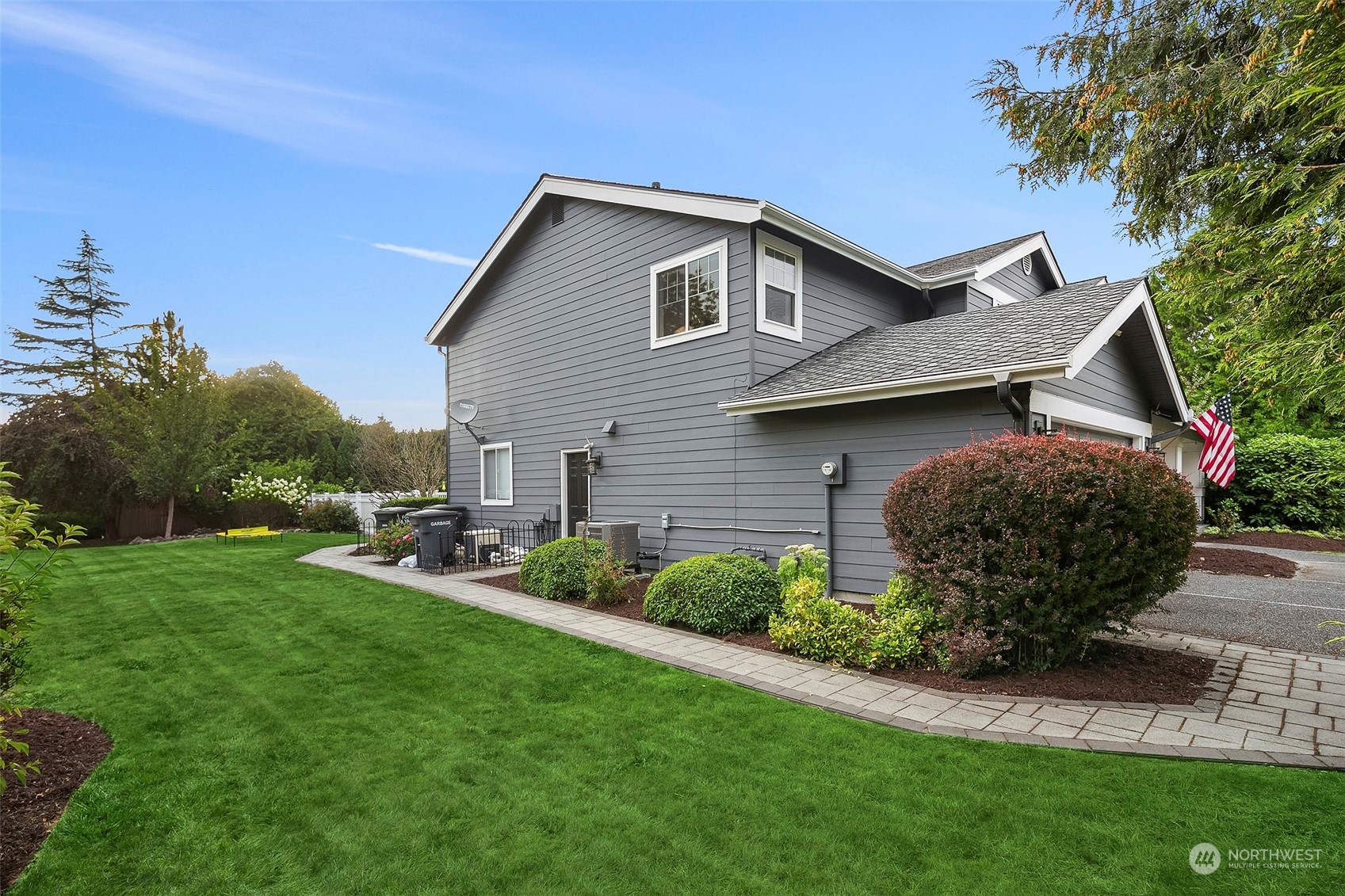 4135 327th Circle NE