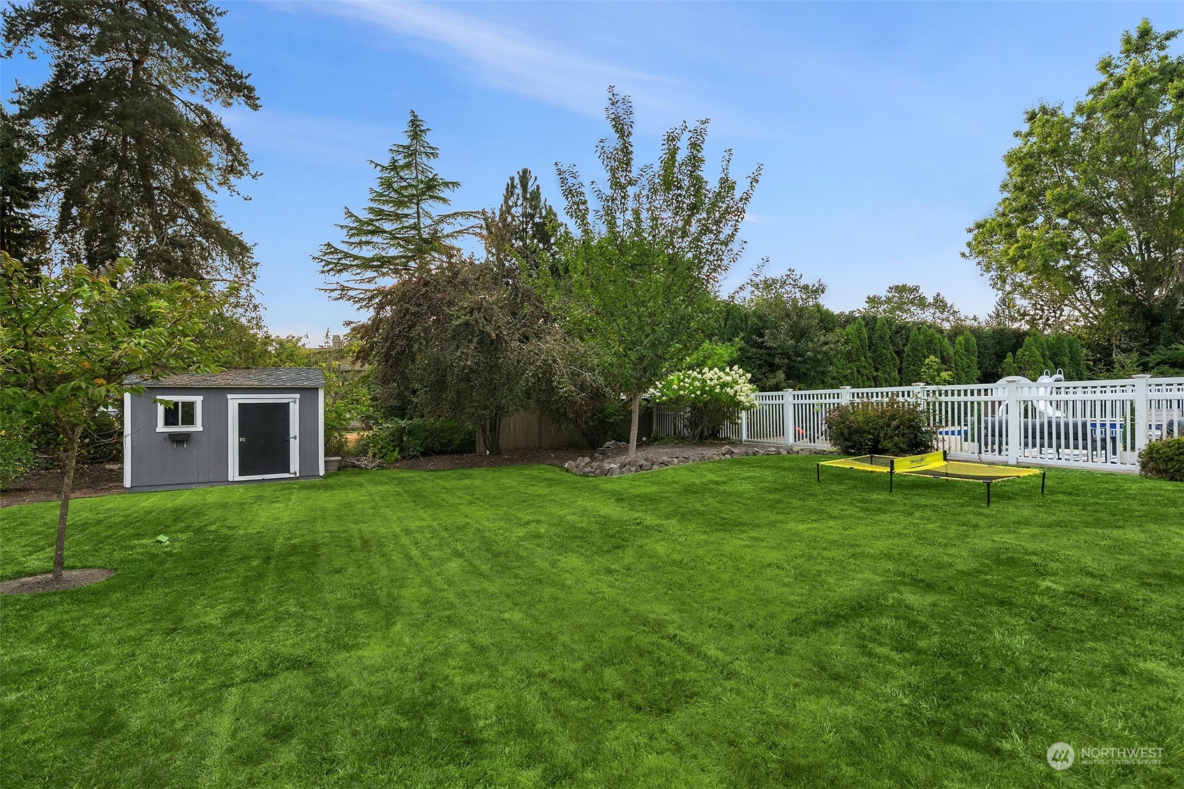 4135 327th Circle NE