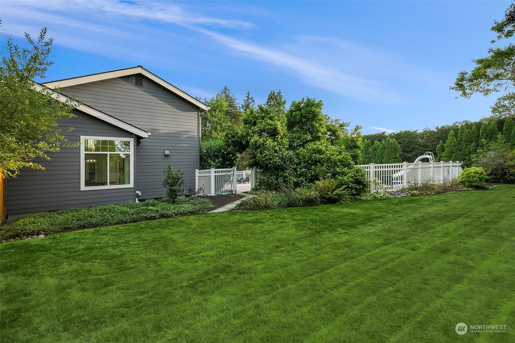 4135 327th Circle NE