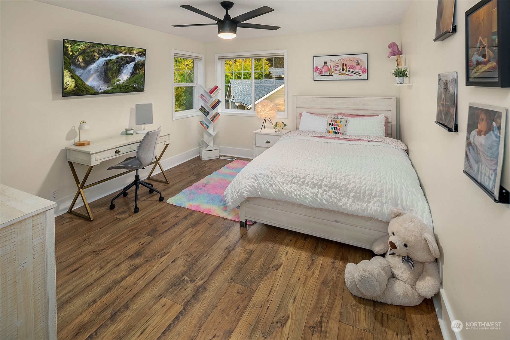 4135 327th Circle NE