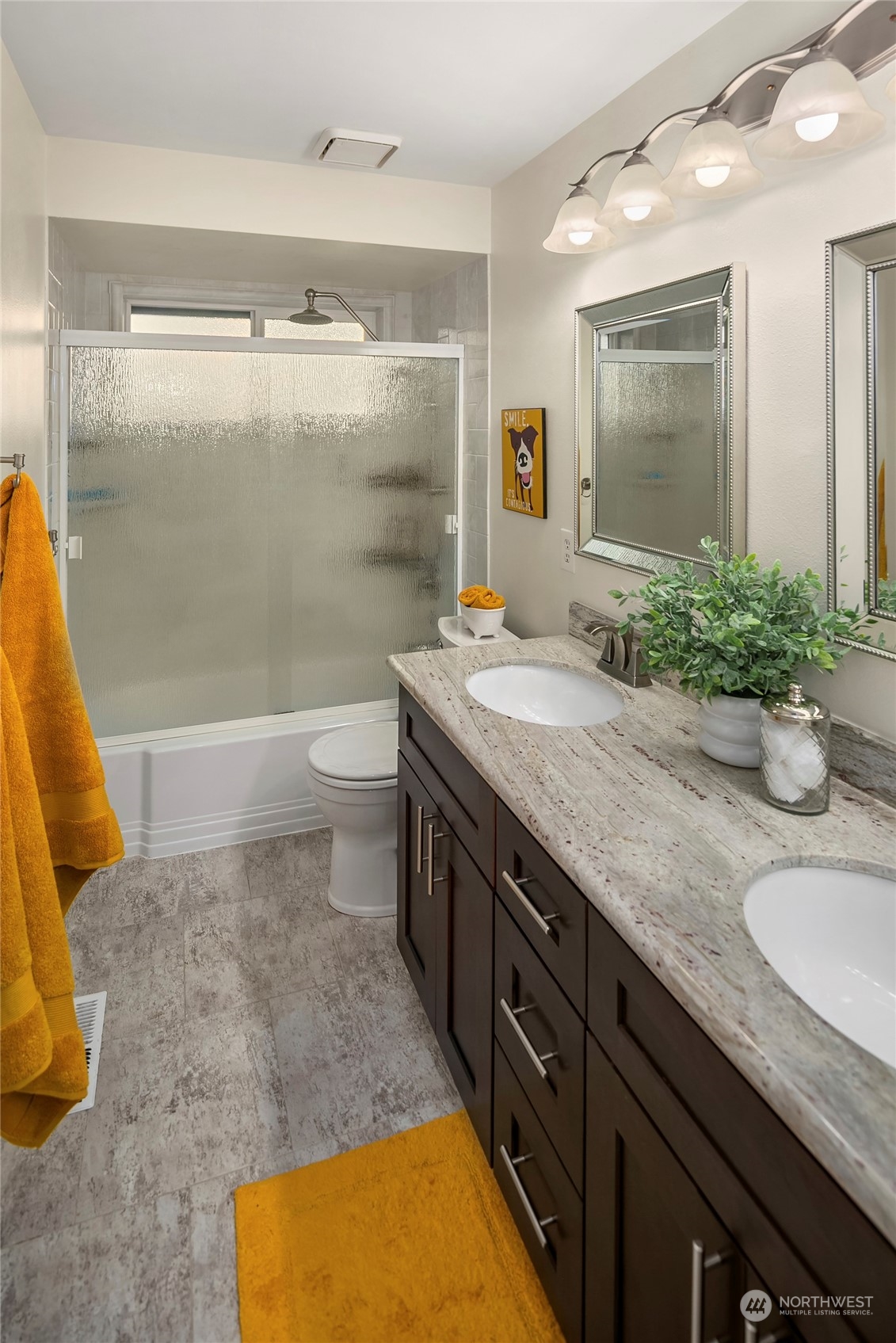 4135 327th Circle NE