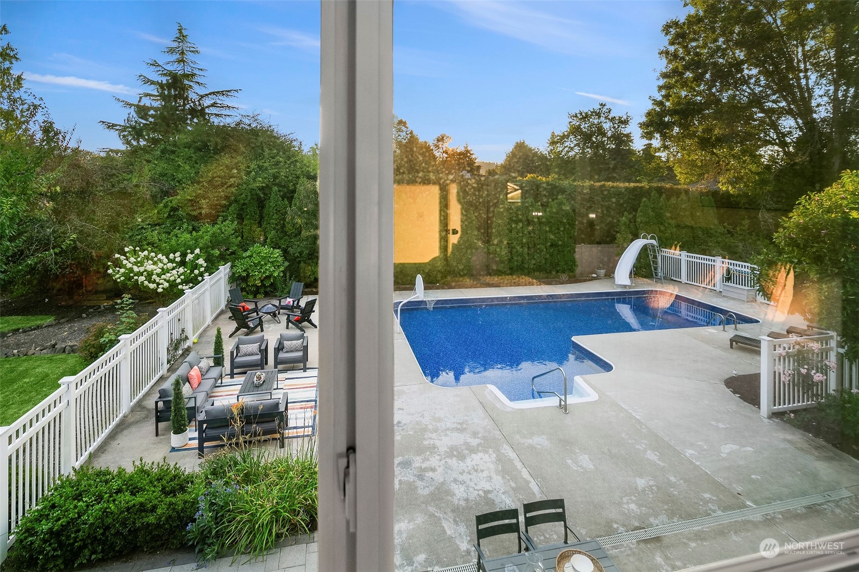 4135 327th Circle NE