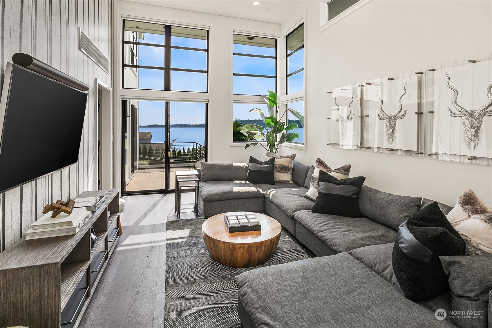 13251 Holmes Point Drive NE