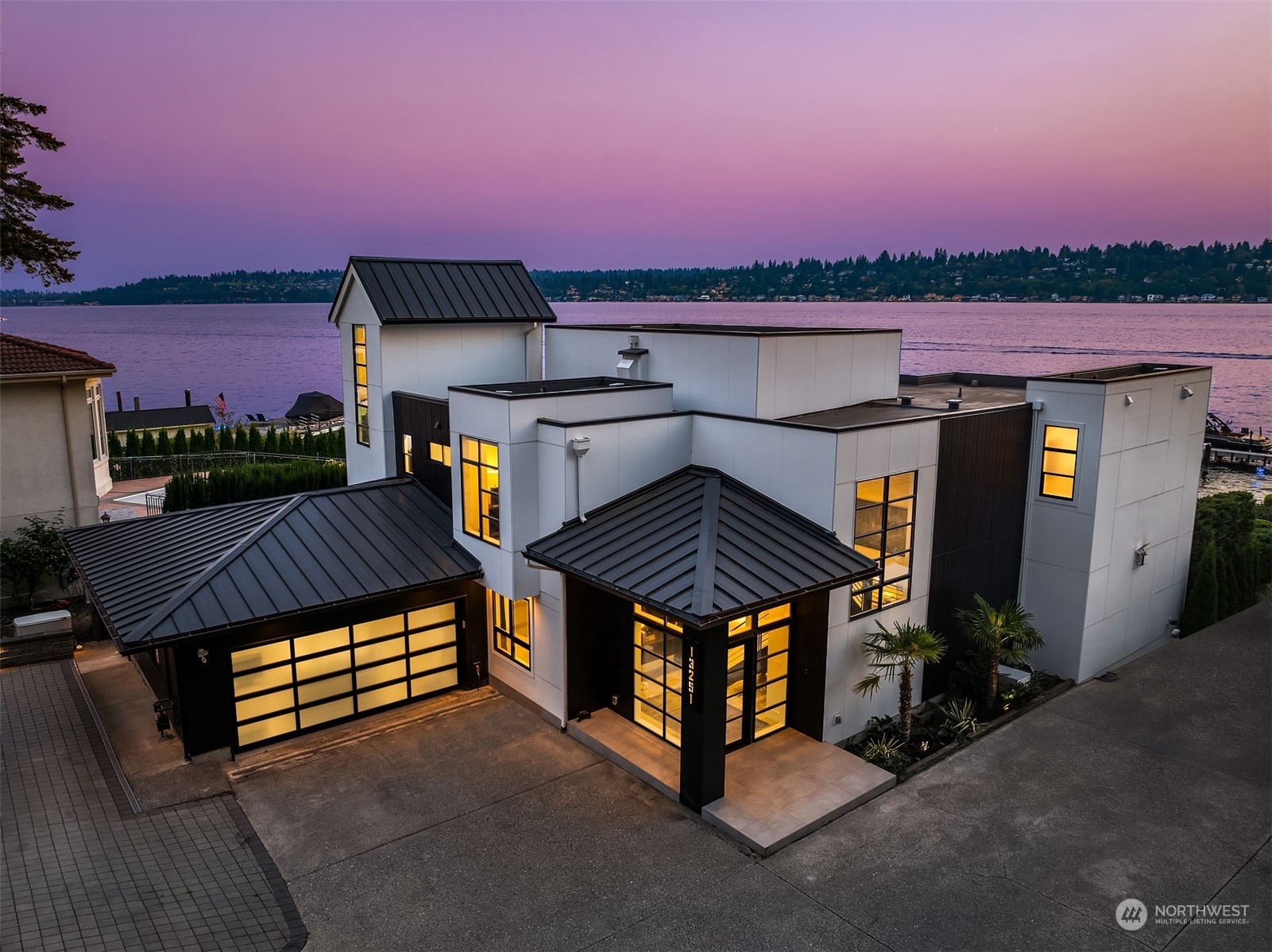 13251 Holmes Point Drive NE