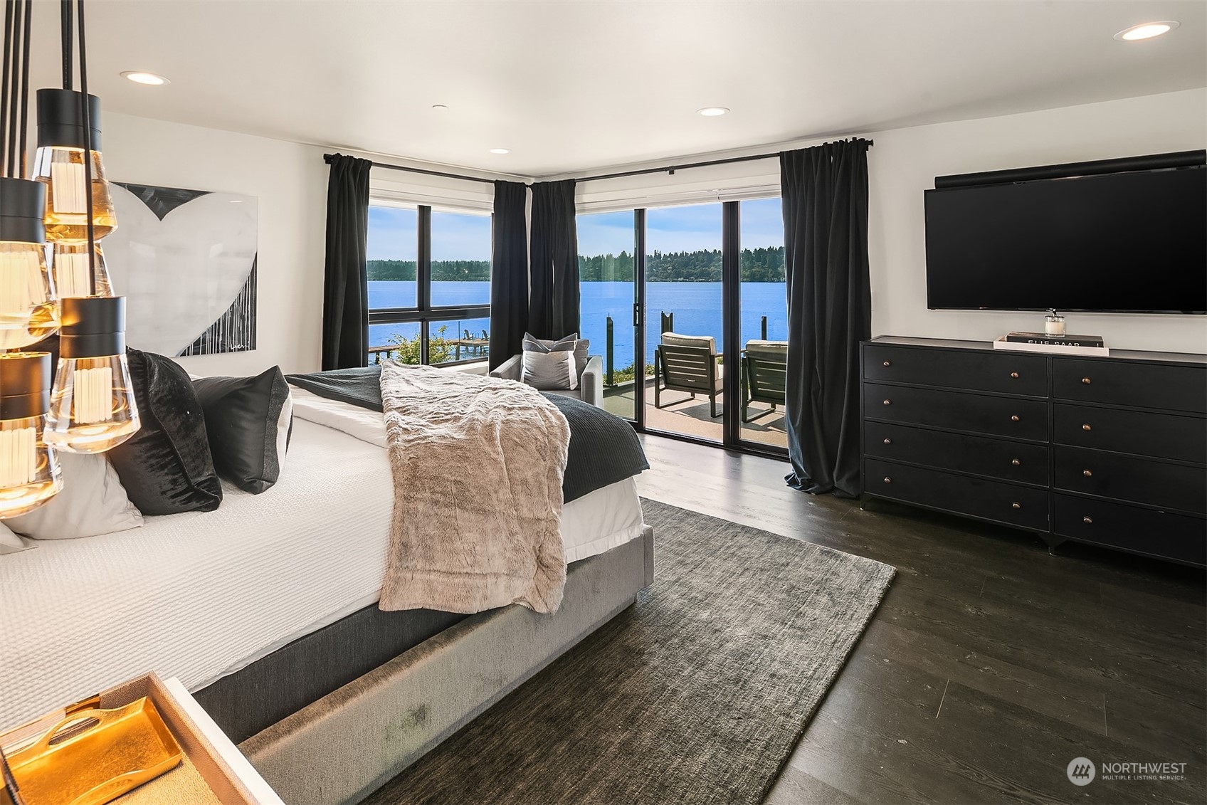 13251 Holmes Point Drive NE