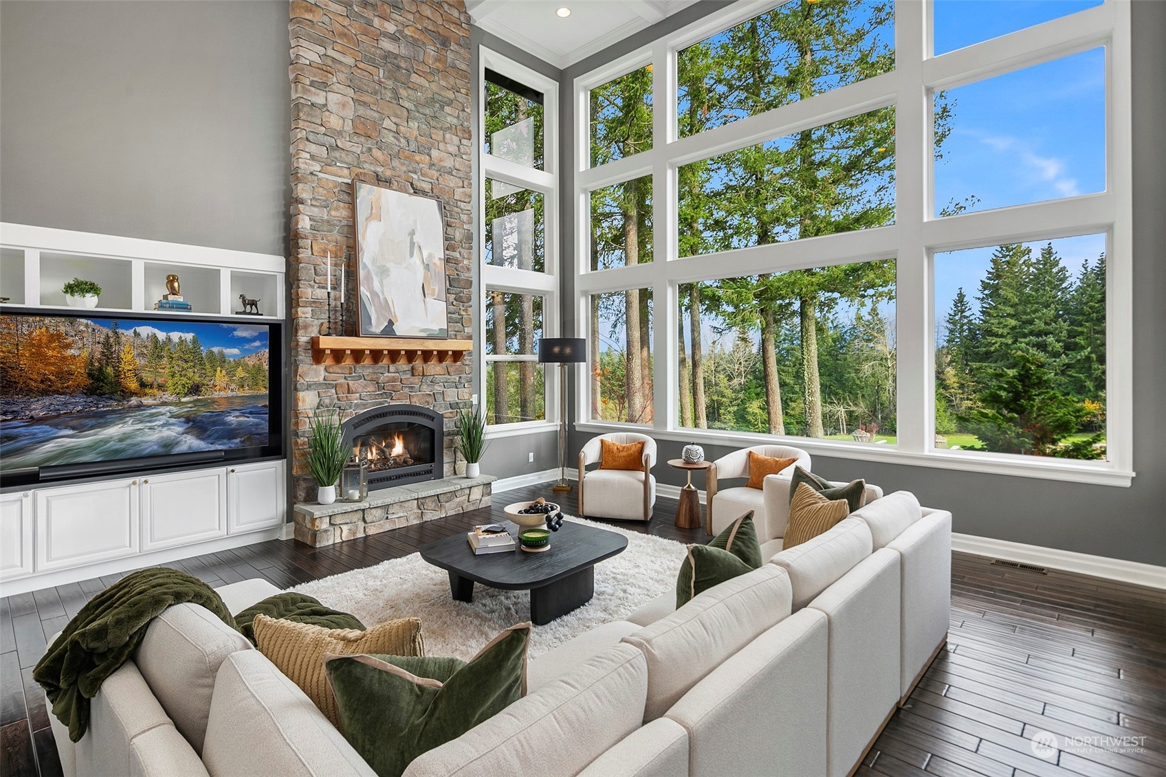 6410 Fairway Place SE