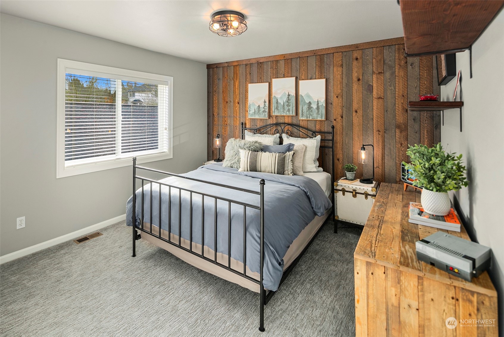 6410 Fairway Place SE