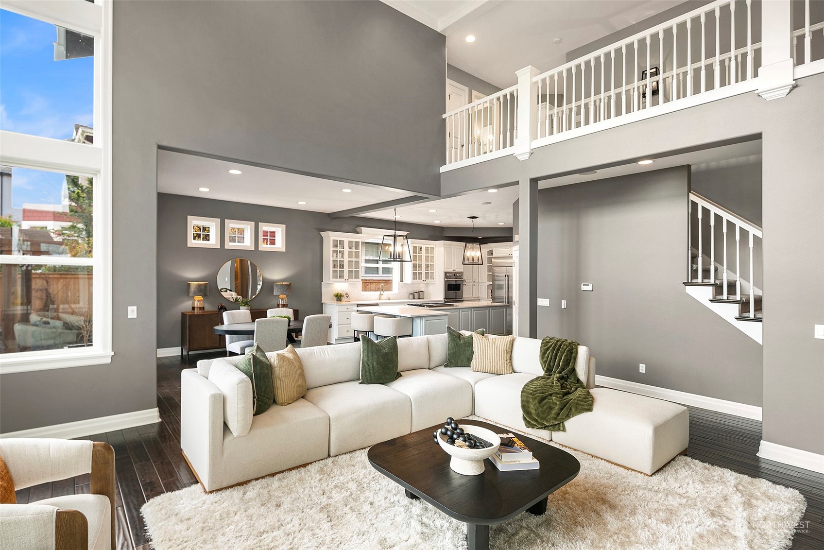 6410 Fairway Place SE