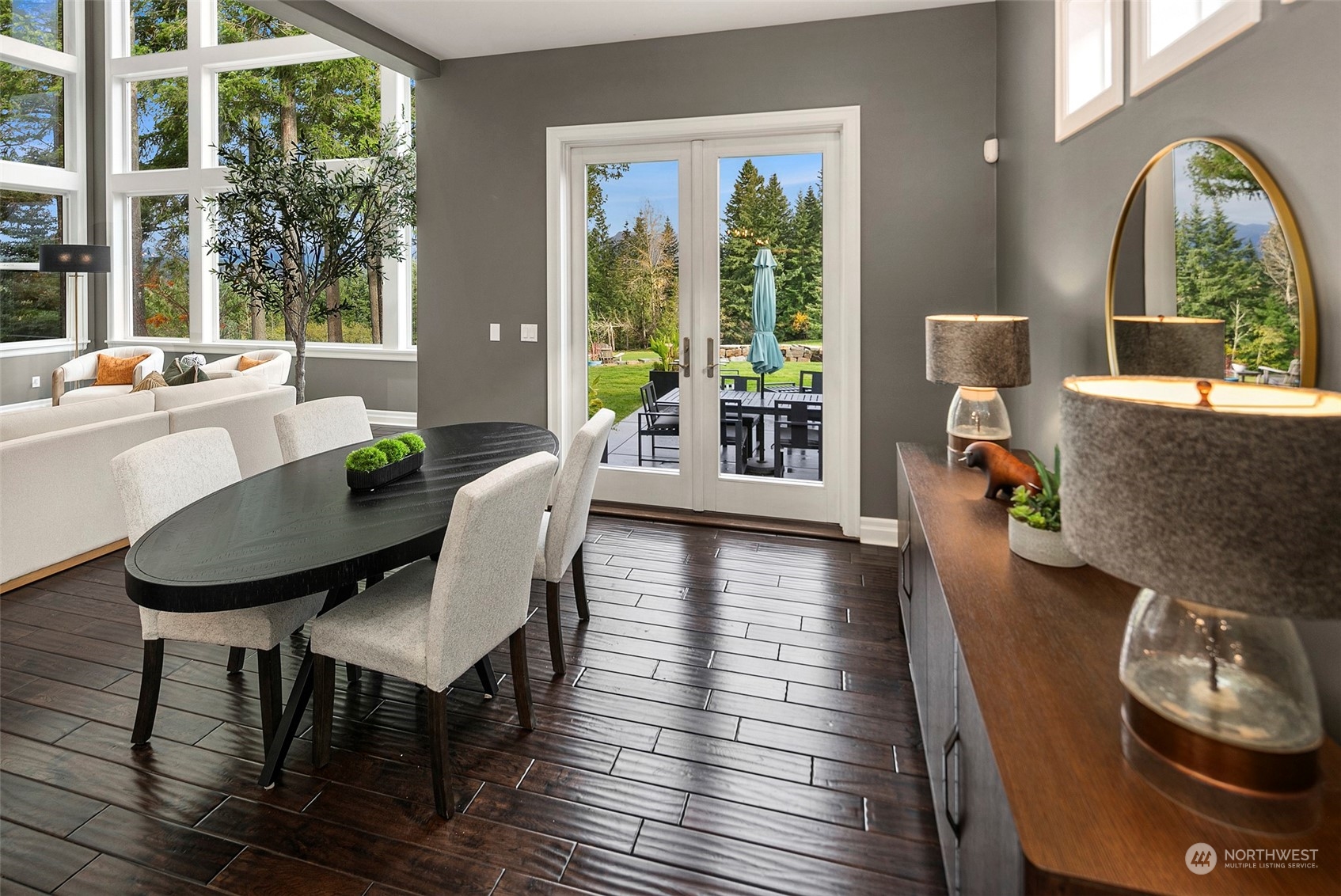 6410 Fairway Place SE