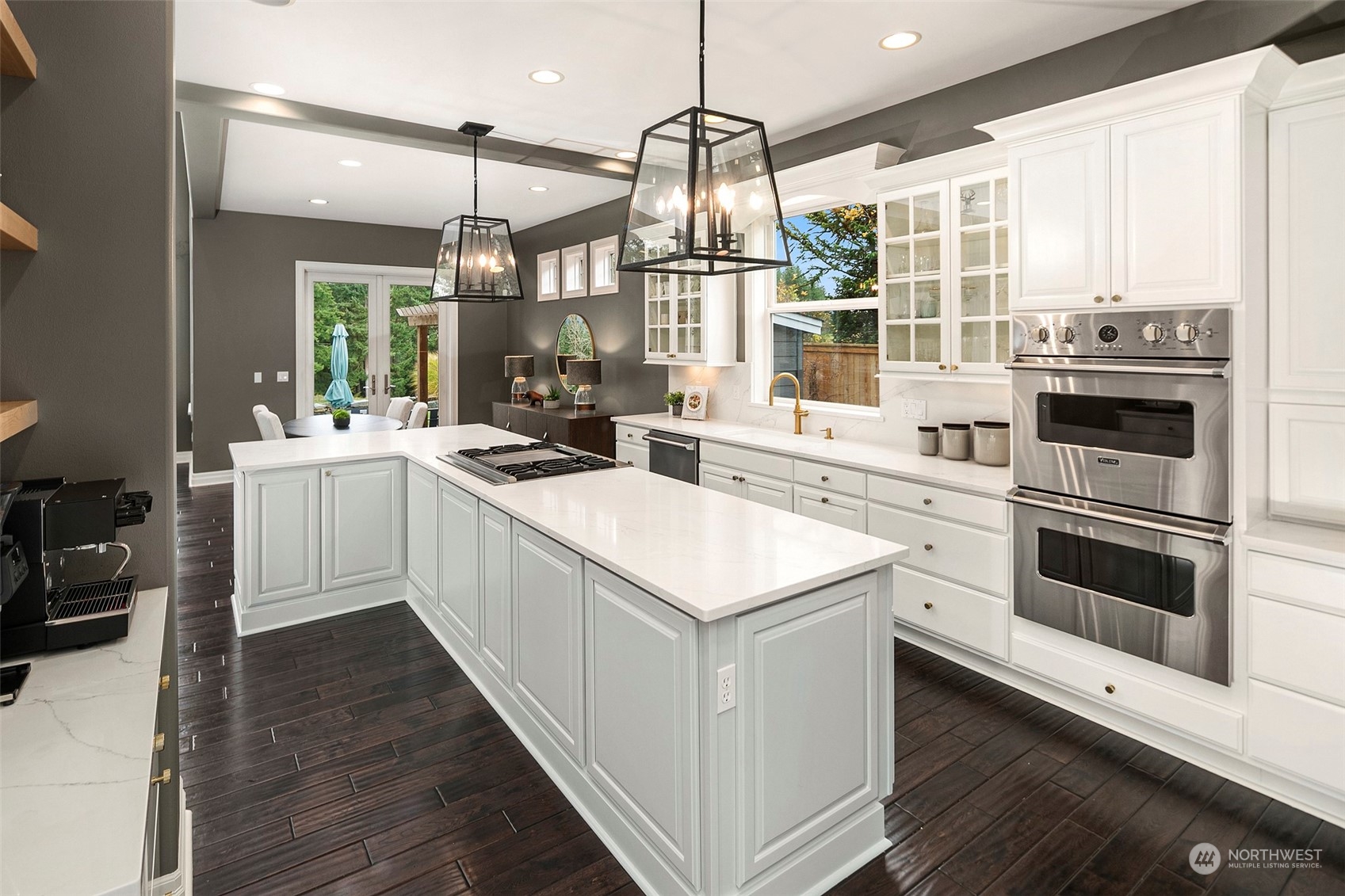 6410 Fairway Place SE