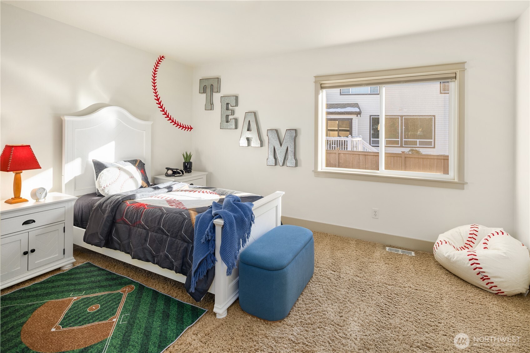 6421 Fairway Place SE