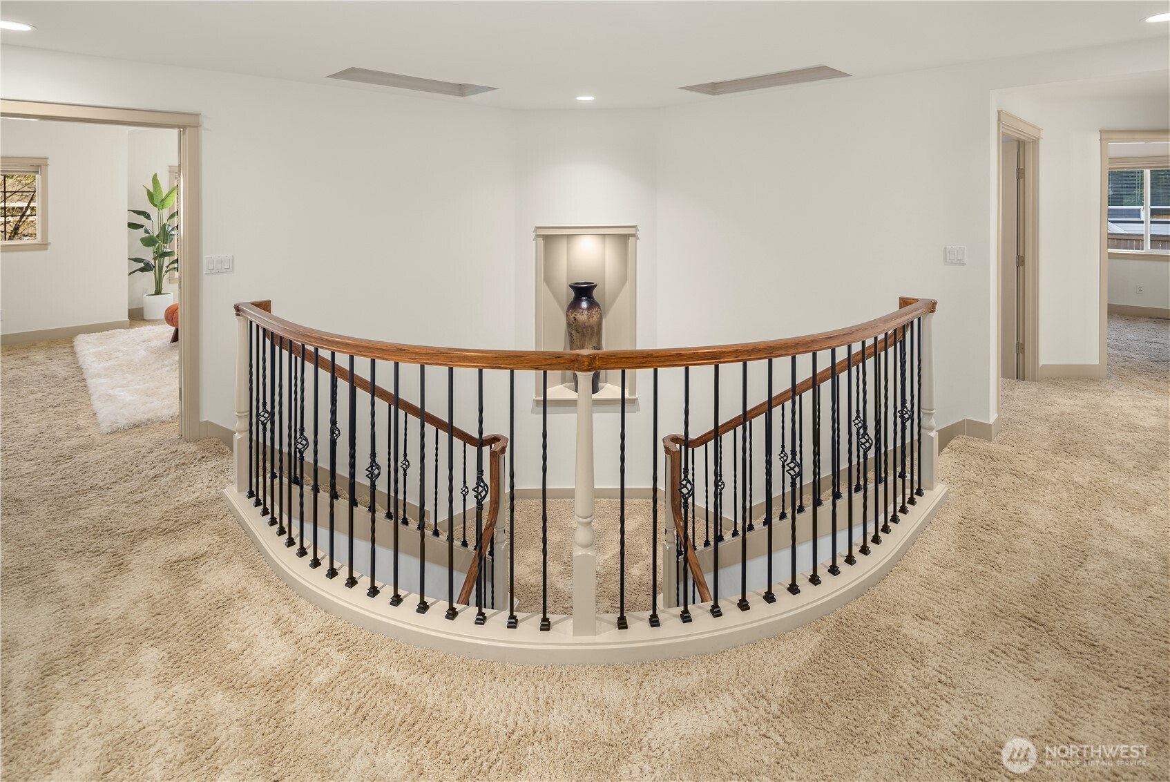 6421 Fairway Place SE