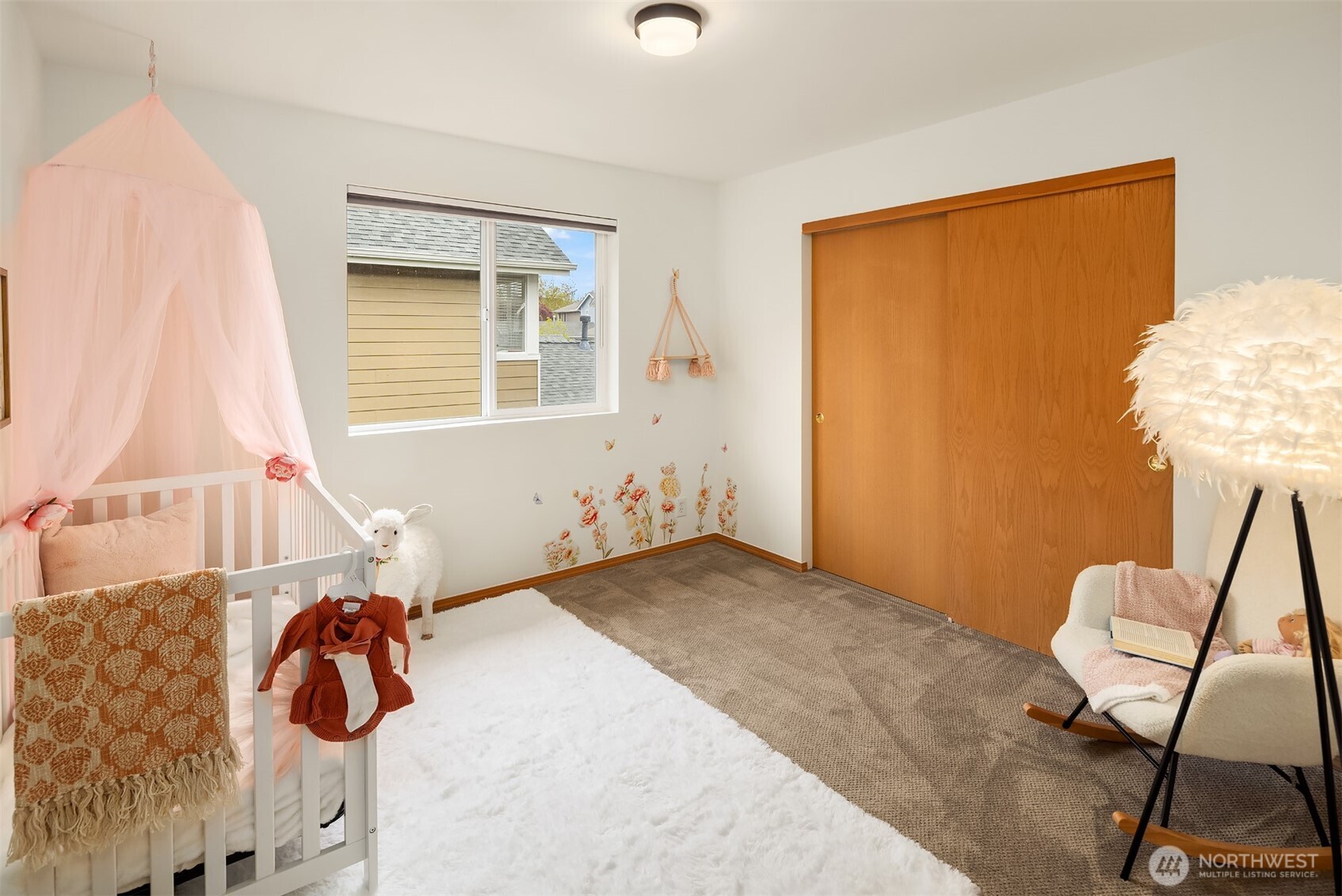 7320 Douglas Avenue SE