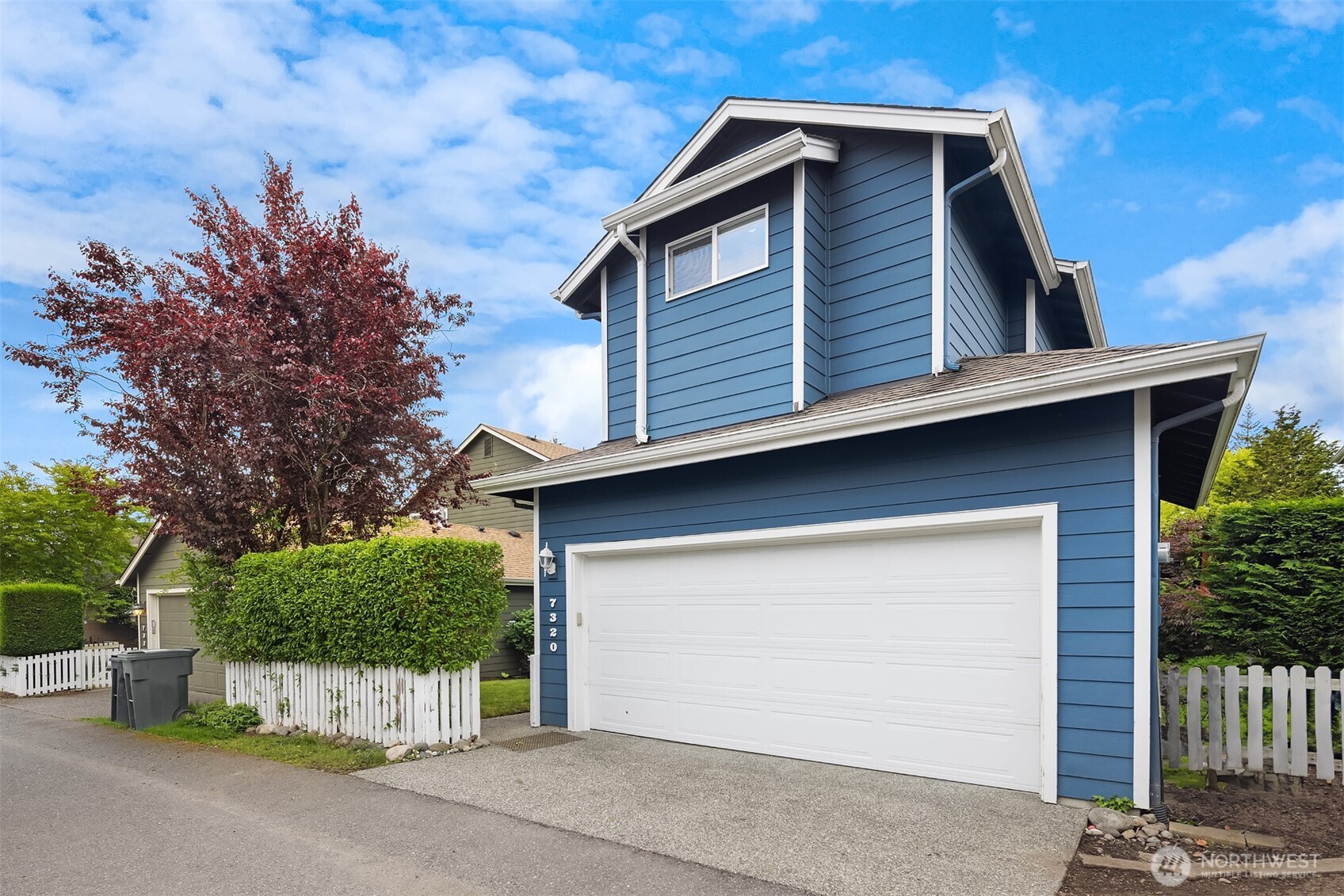 7320 Douglas Avenue SE