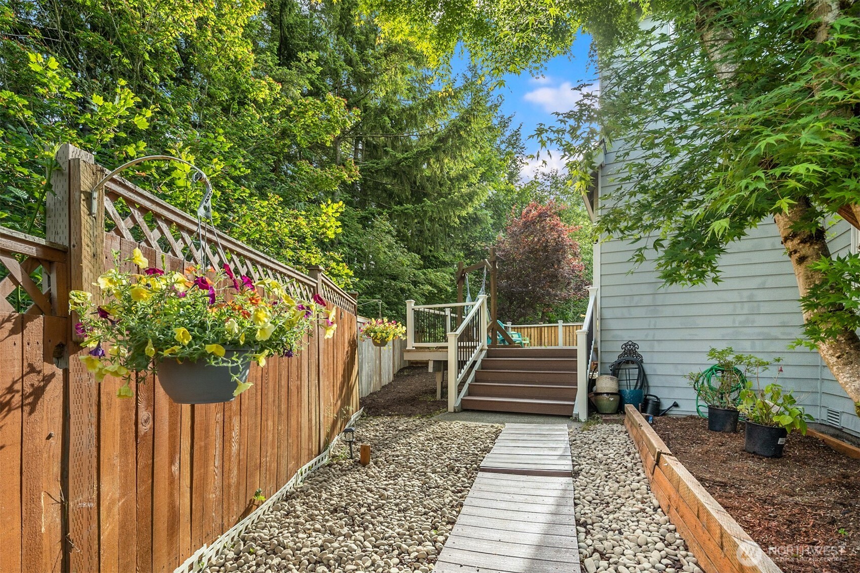 7645 Dogwood Lane SE