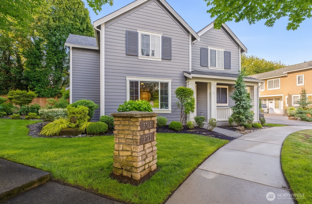 15791 NE 114th Way