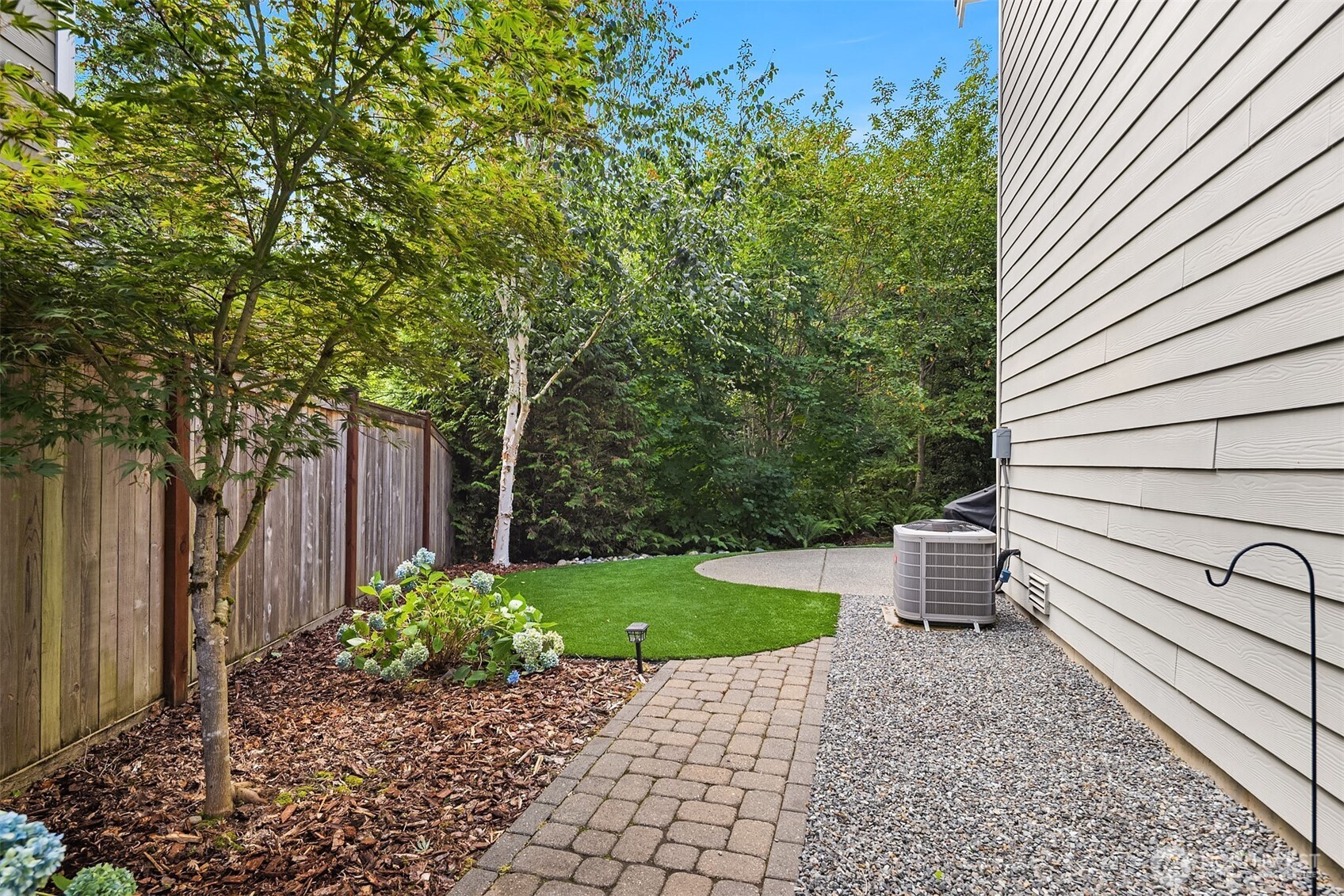 37423 SE Fury Street