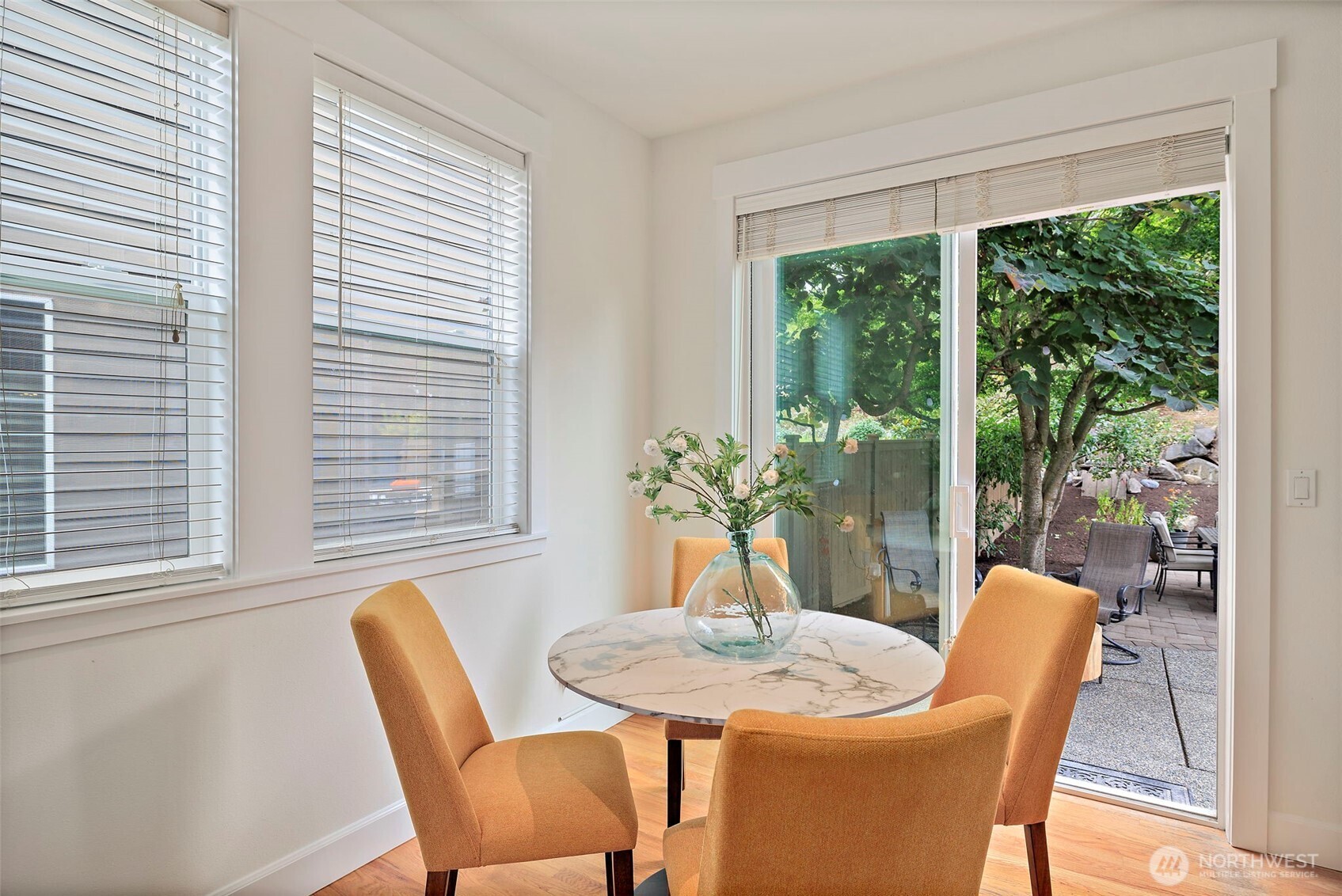 6912 Silent Creek Avenue SE