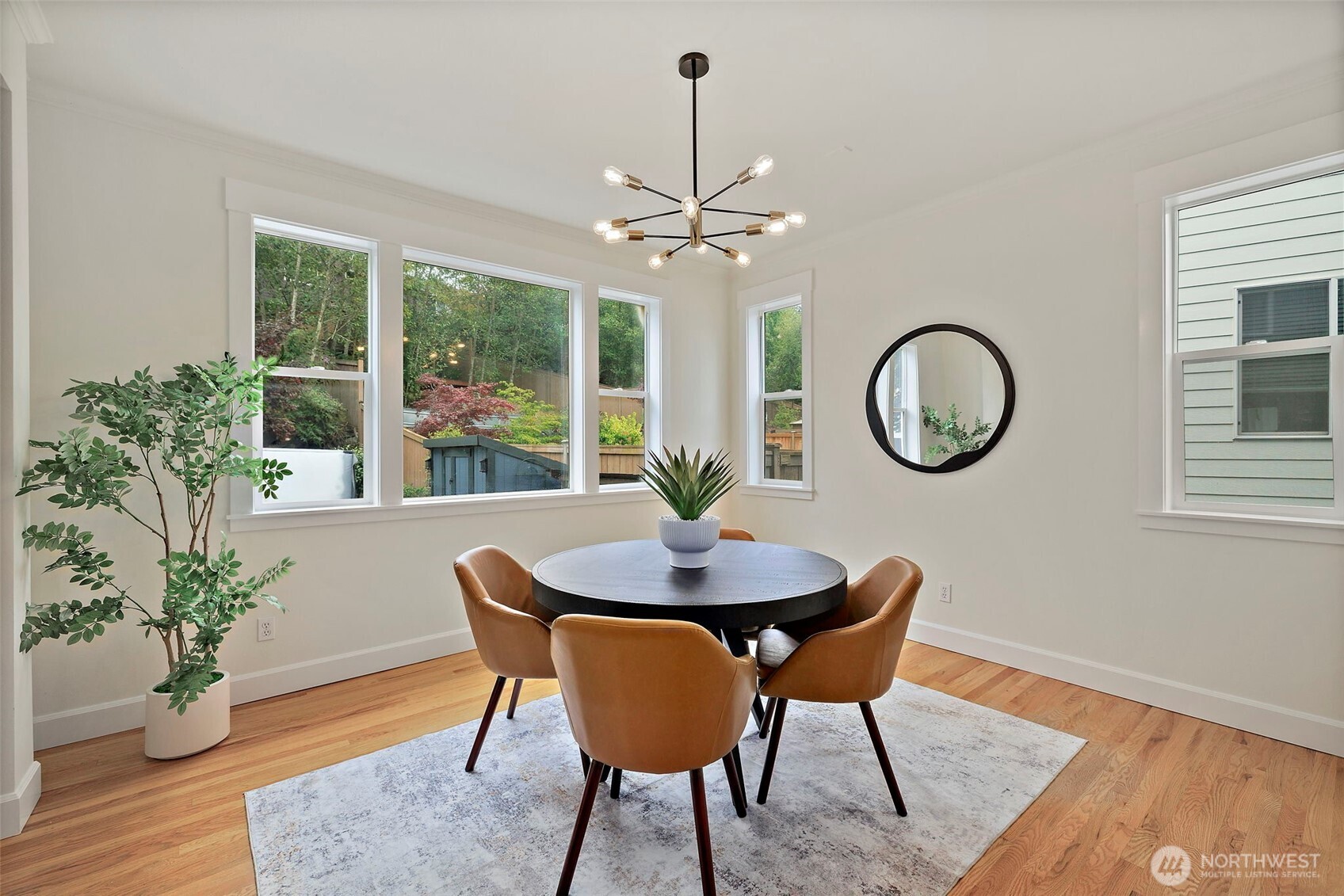 6912 Silent Creek Avenue SE