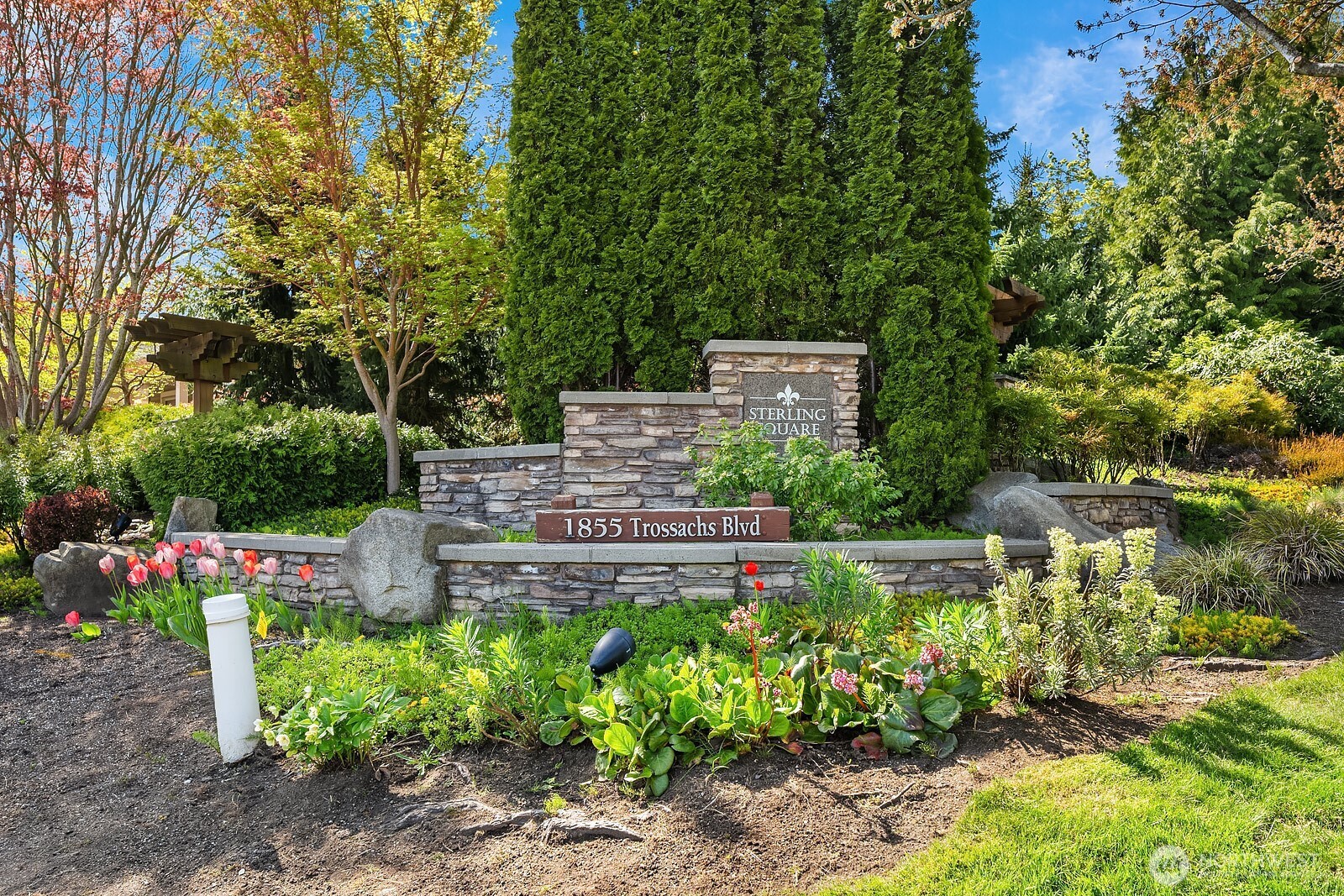 1855 Trossachs Boulevard SE Unit: 2606