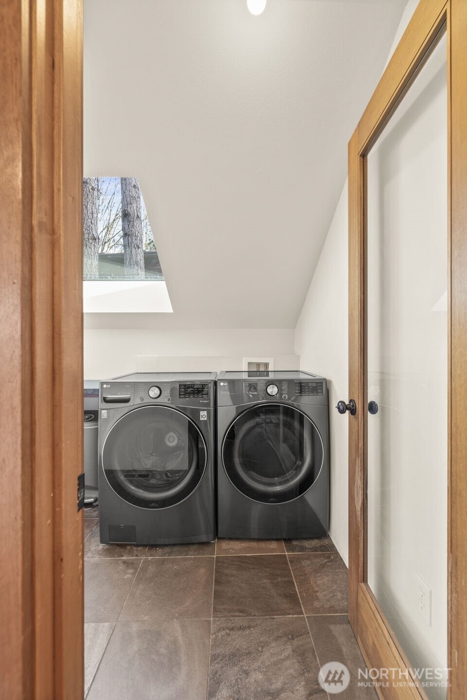 39170 SE Park Street