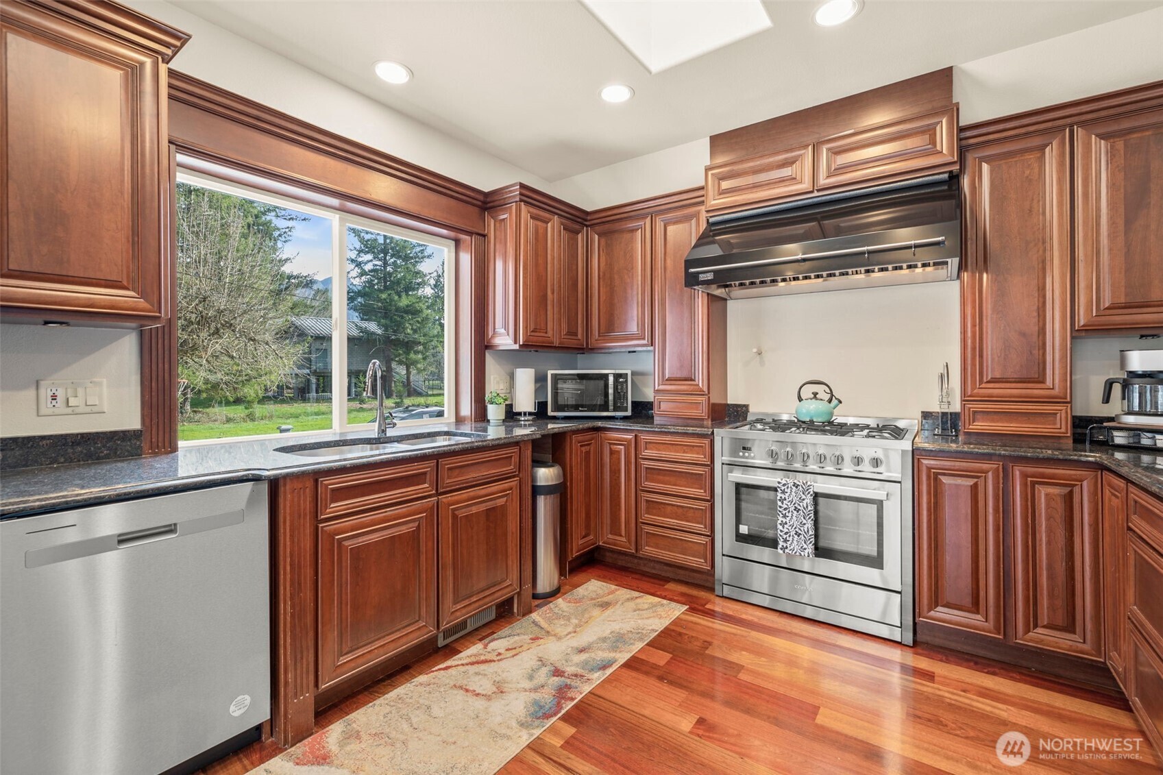 39170 SE Park Street