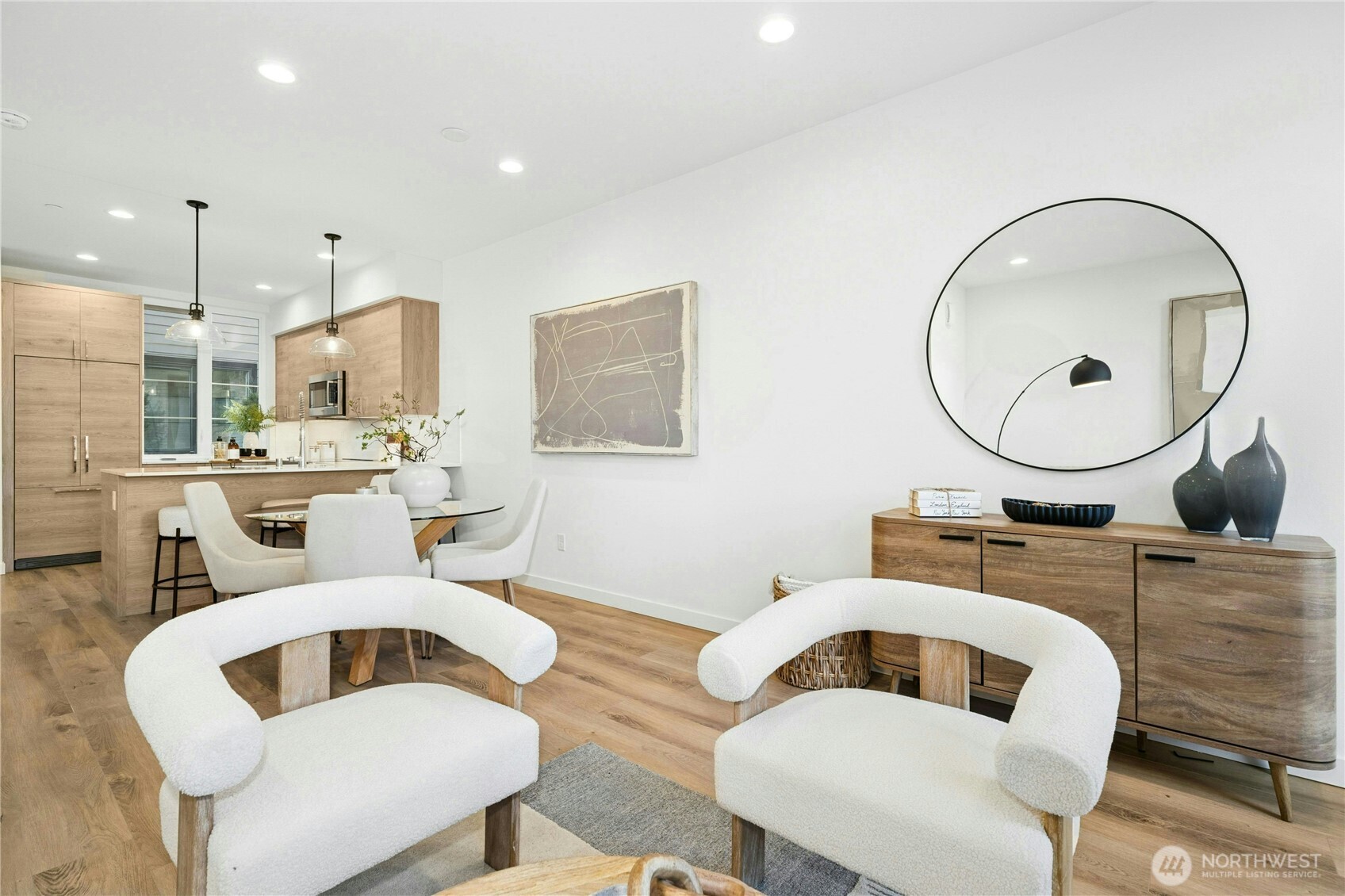 116 B 2nd Street S Unit: B