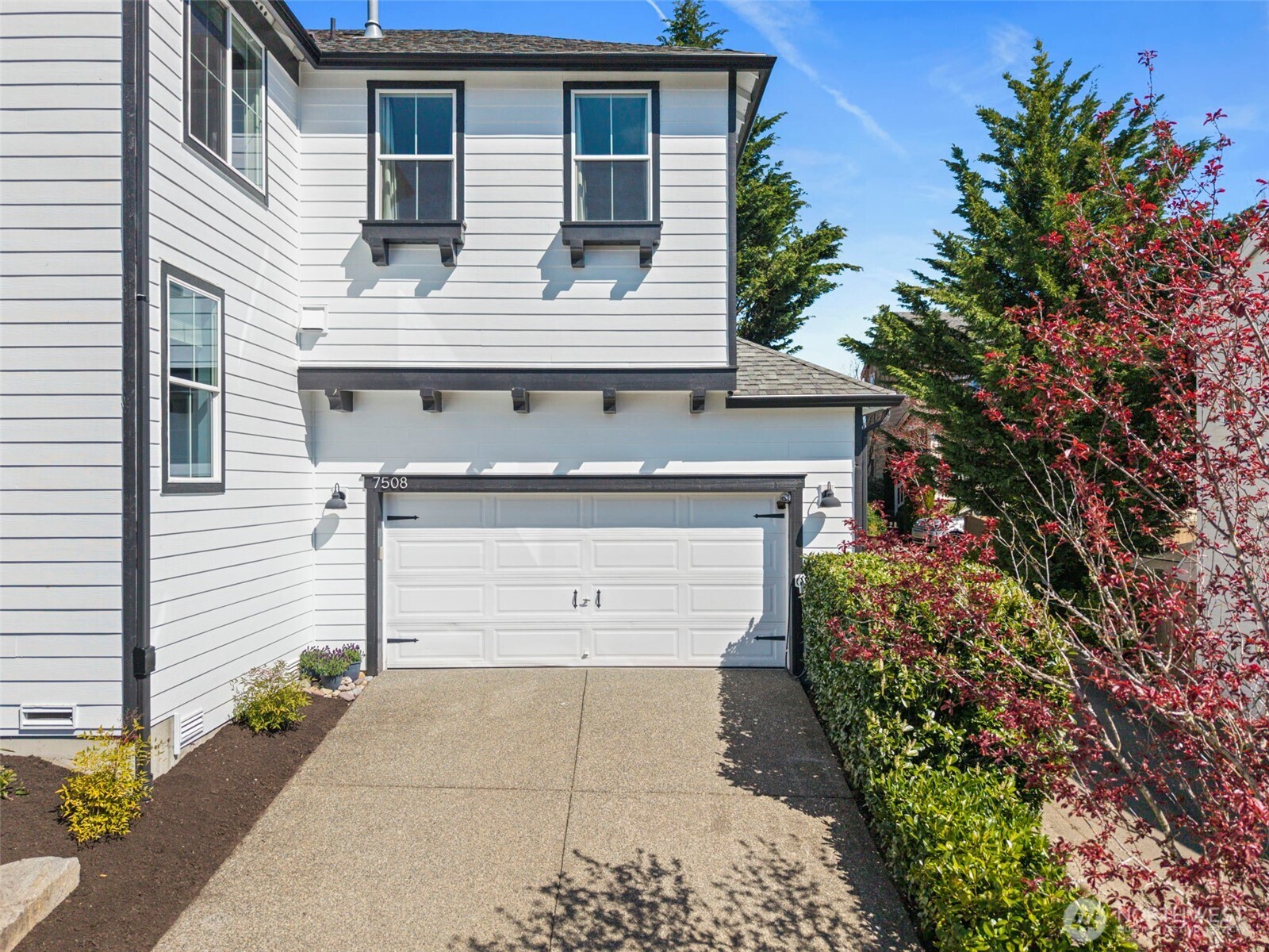 7508 Pinnacle Place SE