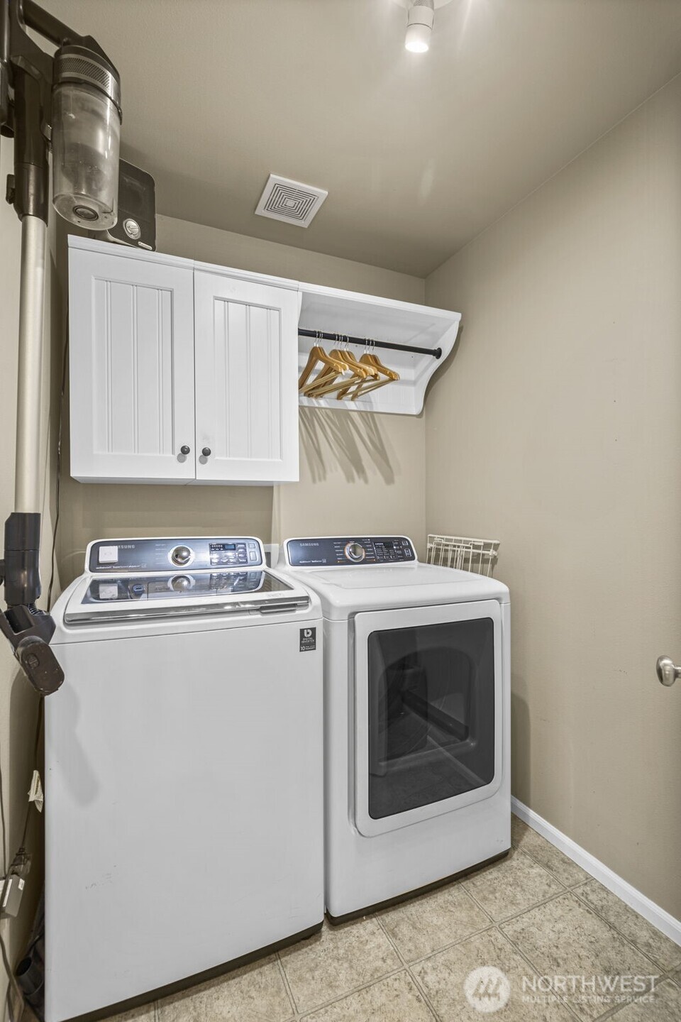 7508 Pinnacle Place SE