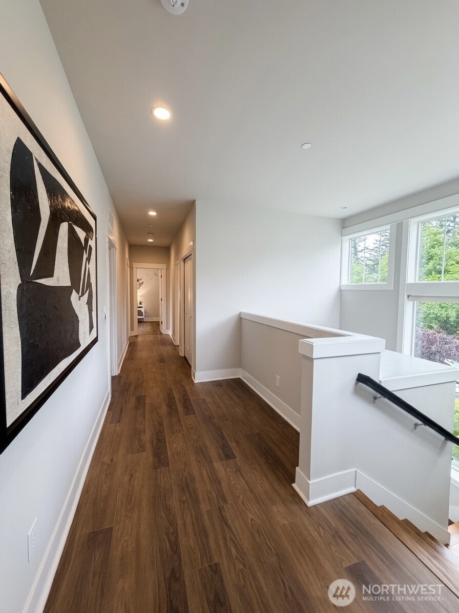 1055 SE 13th Place