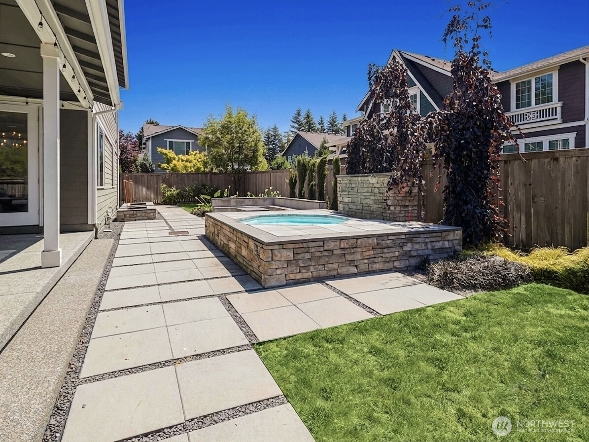 1055 SE 13th Place