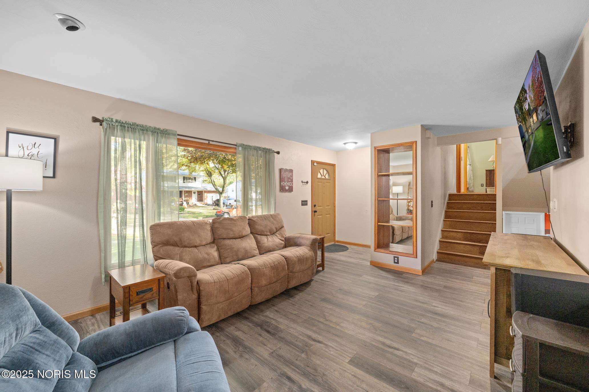 2515 Orchard Hills Boulevard
