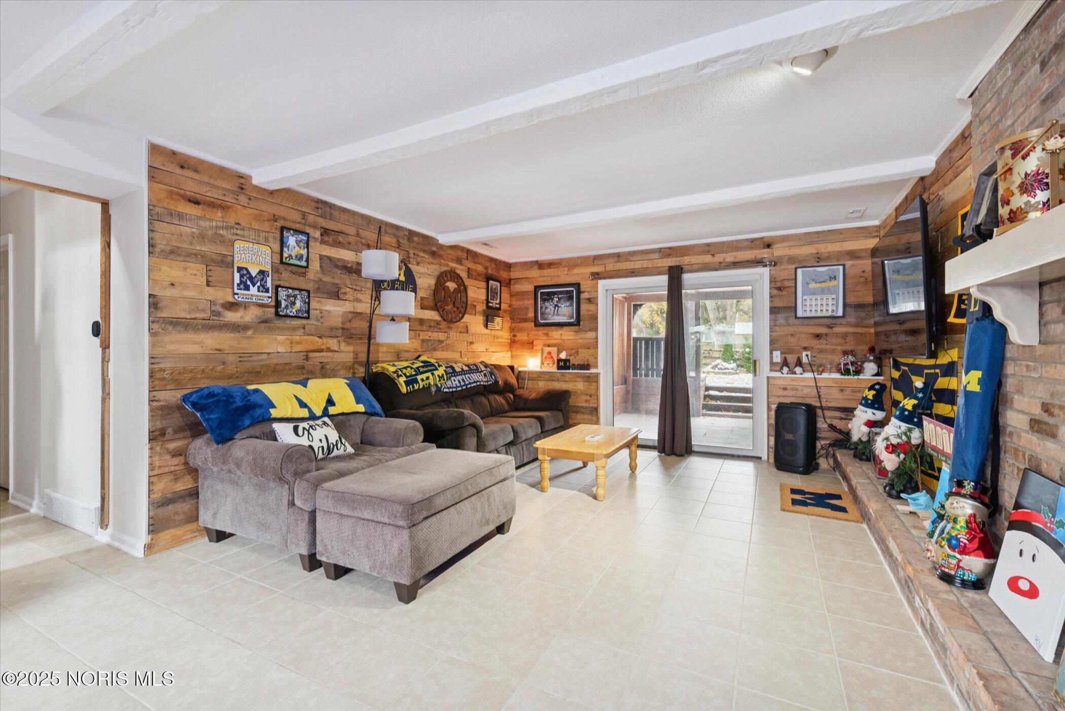3637 Fairwood Drive