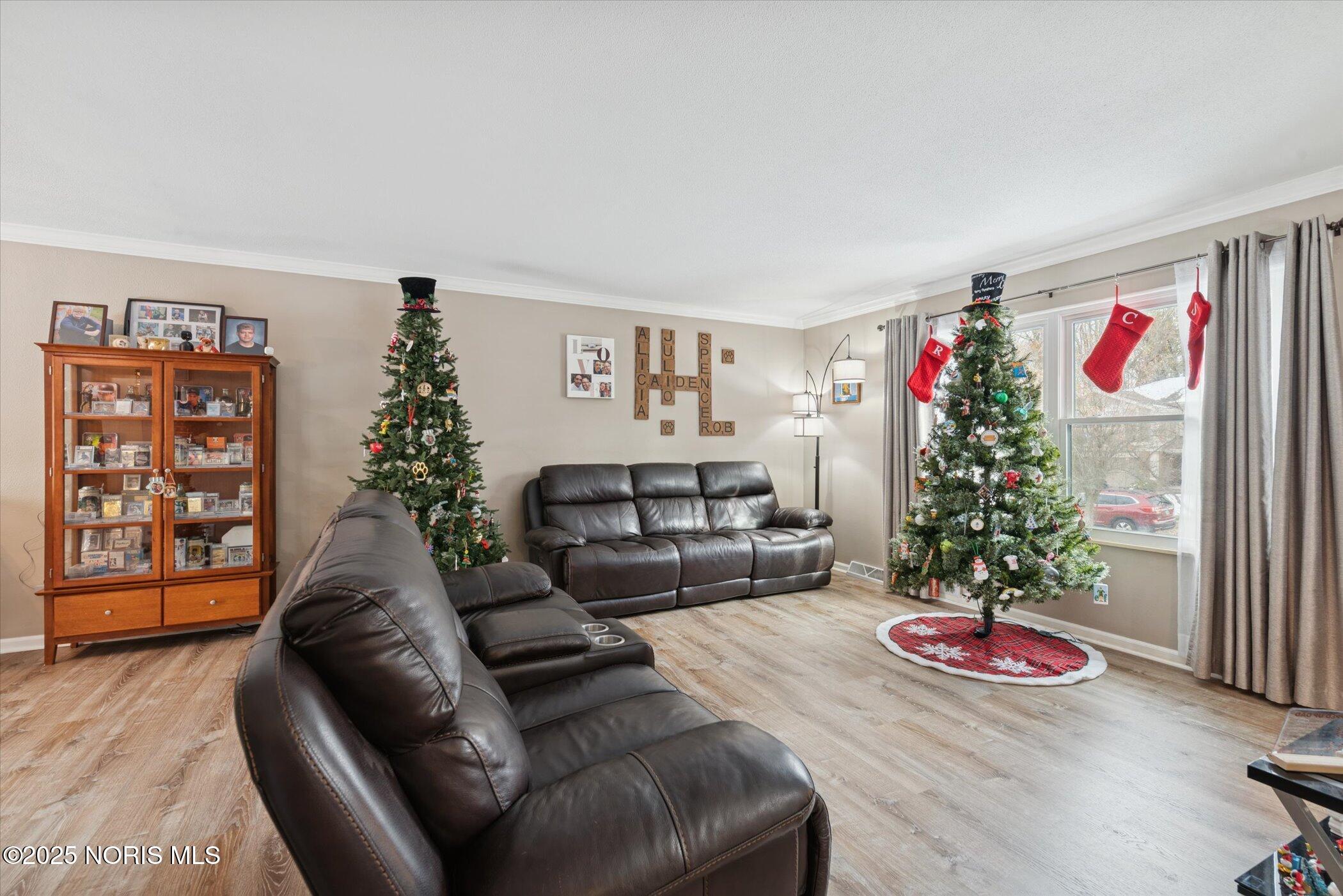 3637 Fairwood Drive