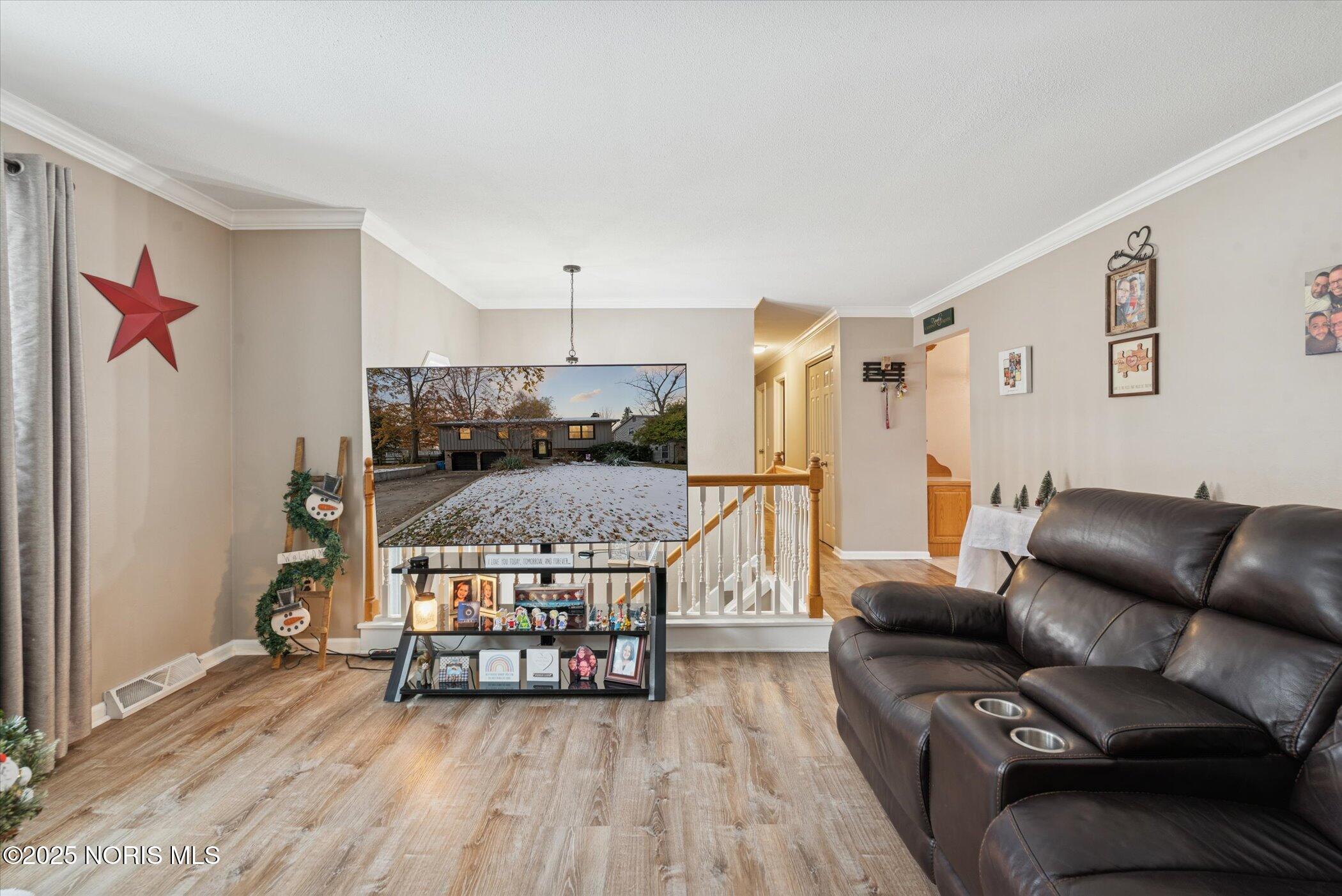 3637 Fairwood Drive