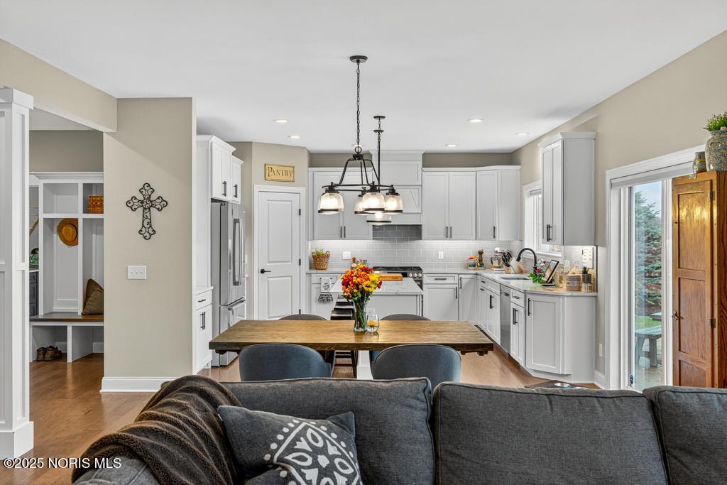 9467 Stallion Circle