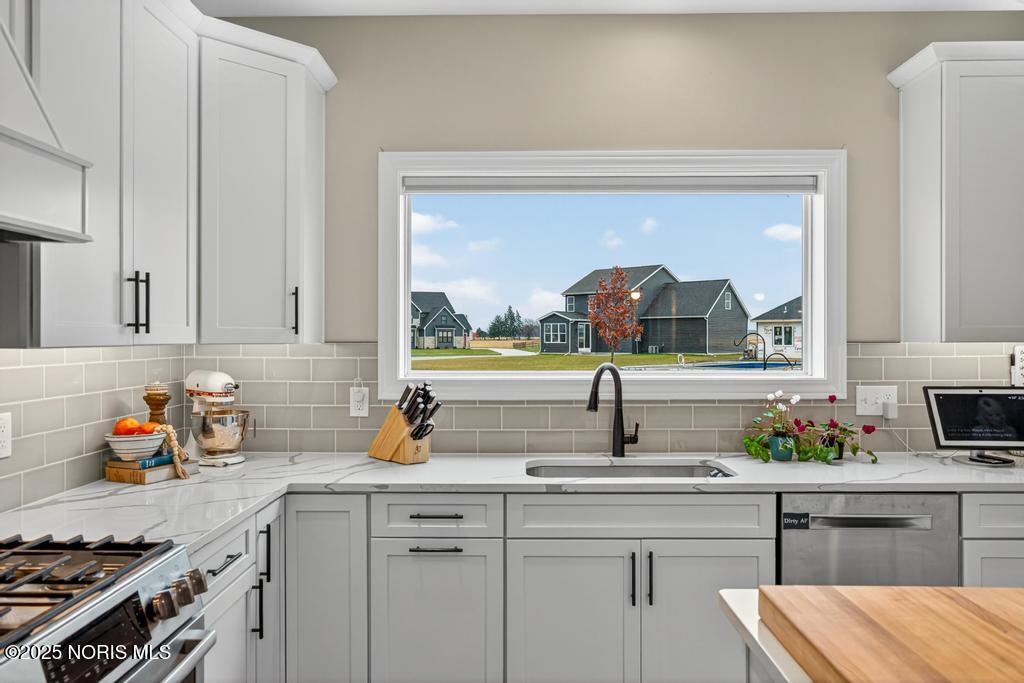 9467 Stallion Circle